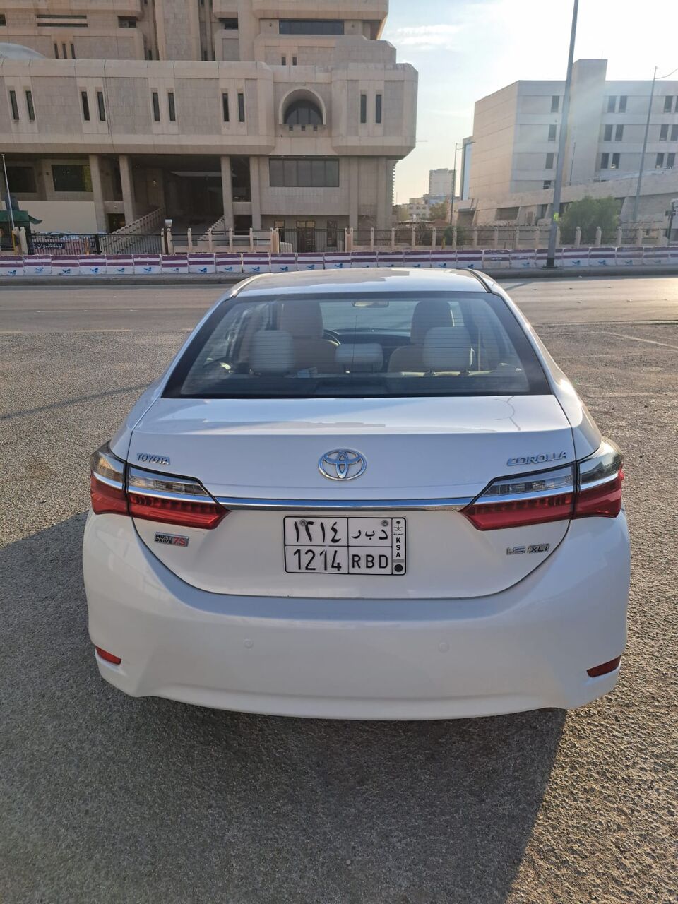 Al Khalidyia, Vehicles, Cars & Trucks , SAR 33,  Toyota Corolla XLi,  2018,  Automatic,  330 KM,  Toyota Corolla