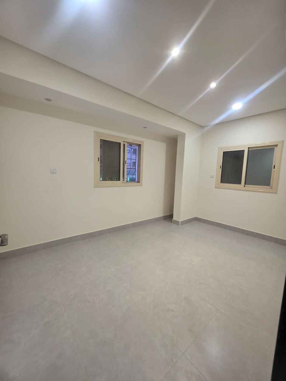 Khobar, Apartments, Flats, Houses & Villas, SAR 27500/year,  2 BR,  Consists Of:- 2 Bedrooms, A Living Room ,  2bathrooms, And A Kitchen,   Fast Floor, Extern