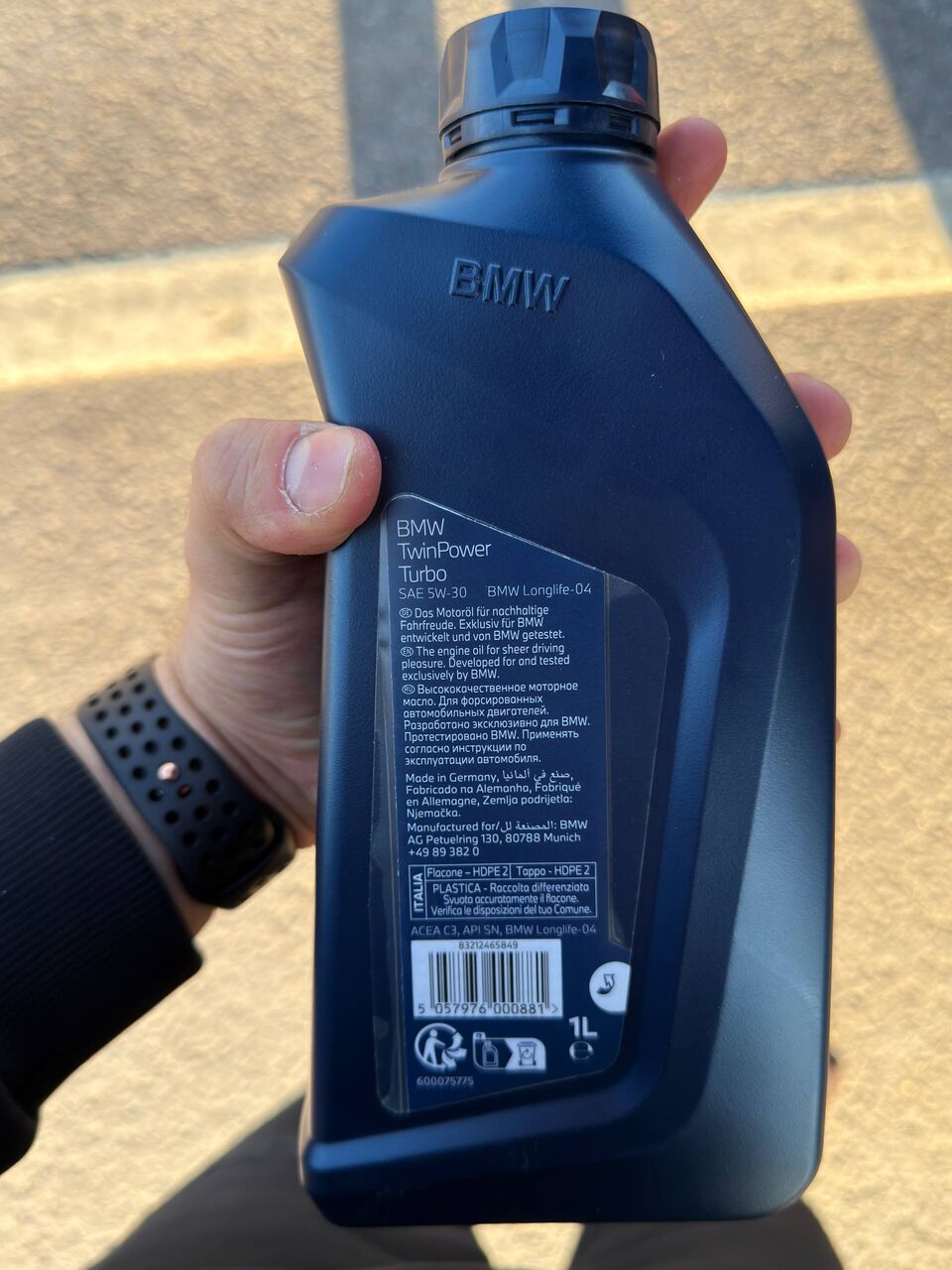 London, Auto Parts, GBP 80,  ## **Genuine BMW TwinPower Turbo Engine Oil &ndash; Premium OEM Performance**