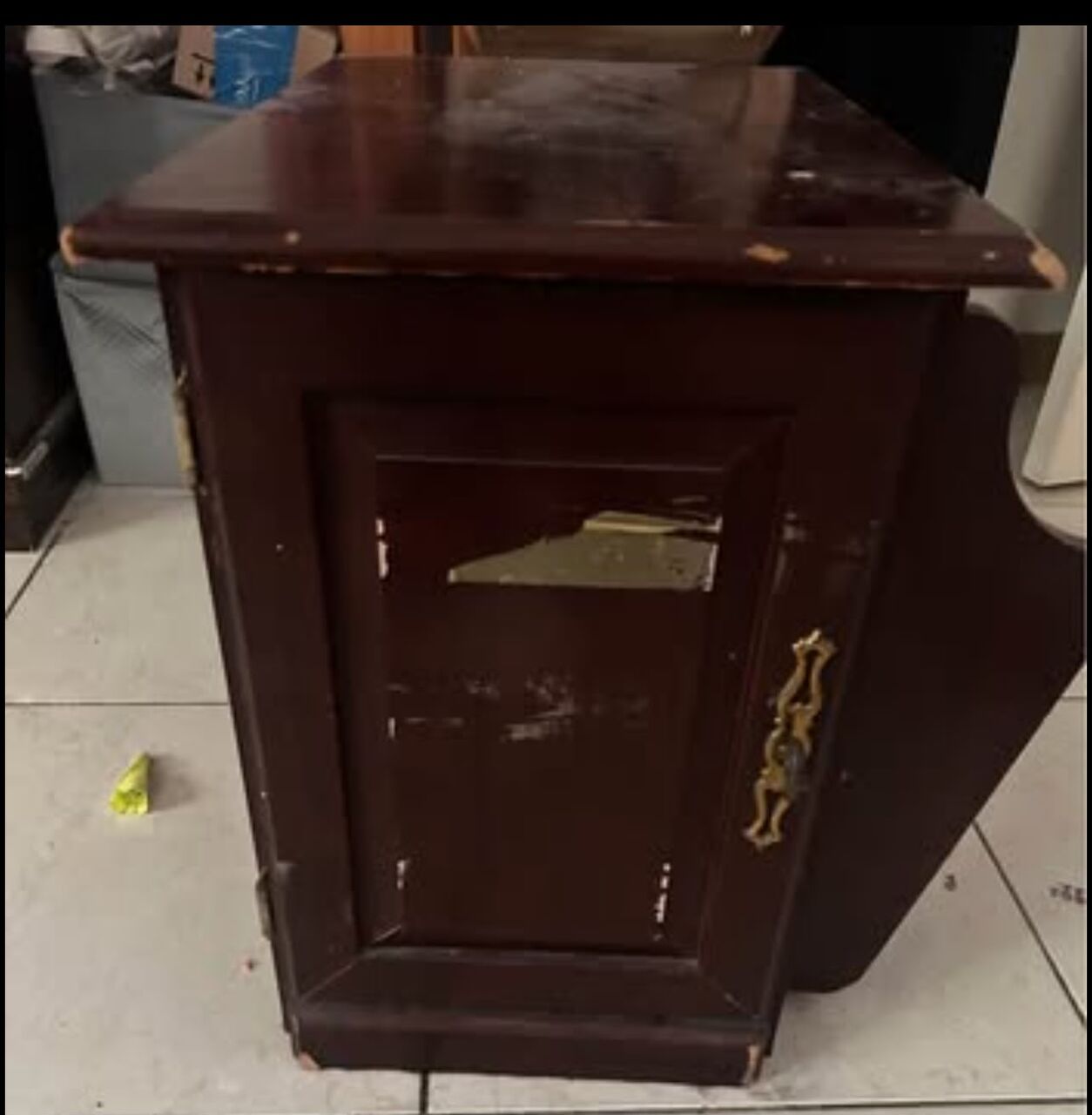 Jeddah, Furniture, SAR 75,  Tables