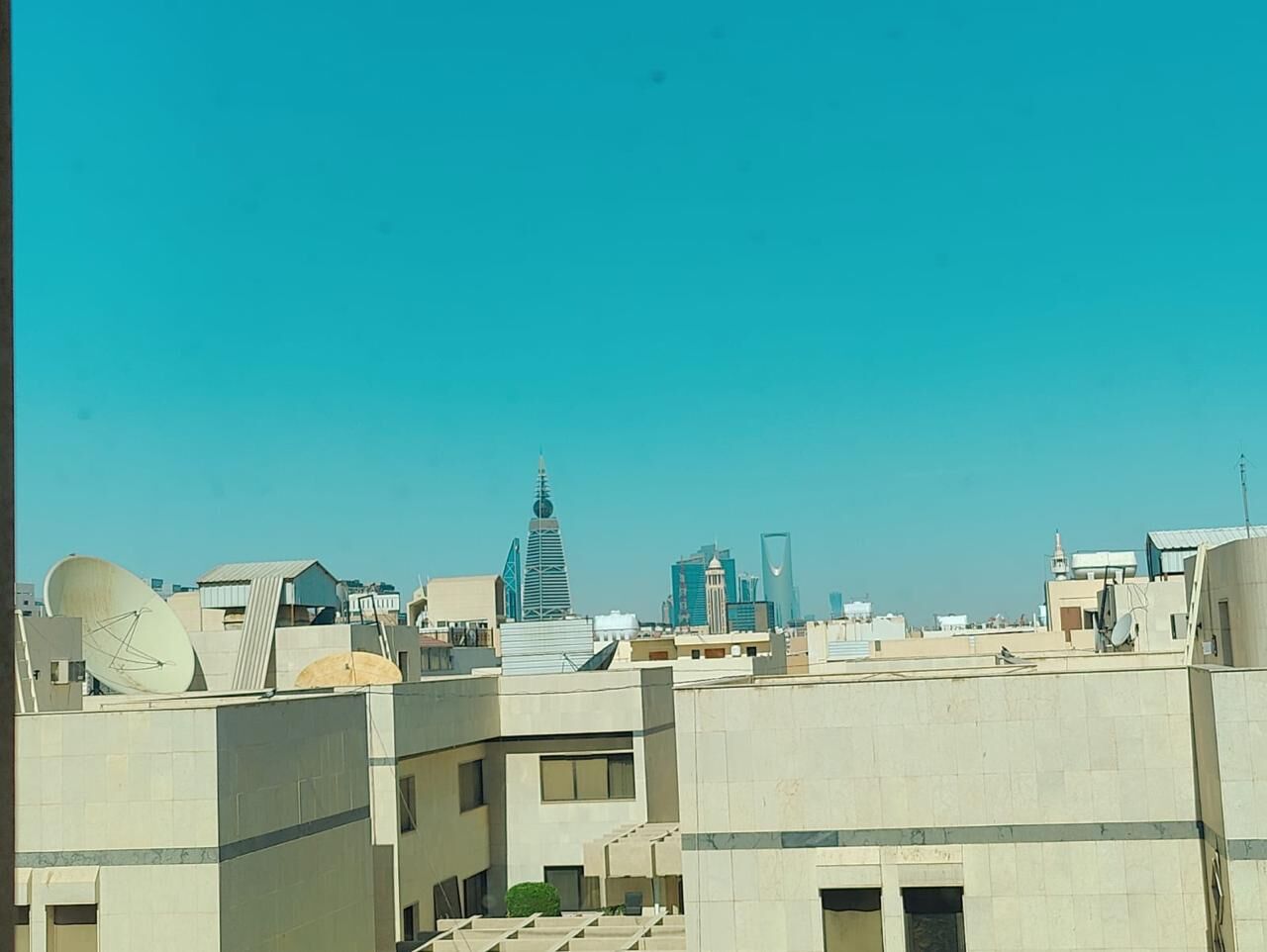 Olaya, Apartments, Flats, Houses & Villas, SAR 50000/year,  2 BR,  Executive 2BHK Flat Available (Olaya)