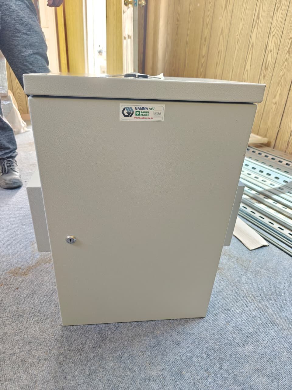 Jeddah, Electronics, SAR 2000,  Outdoor ICT / Telecom Network Enclosure Cabinet &ndash; IP66 (34 Units Available)