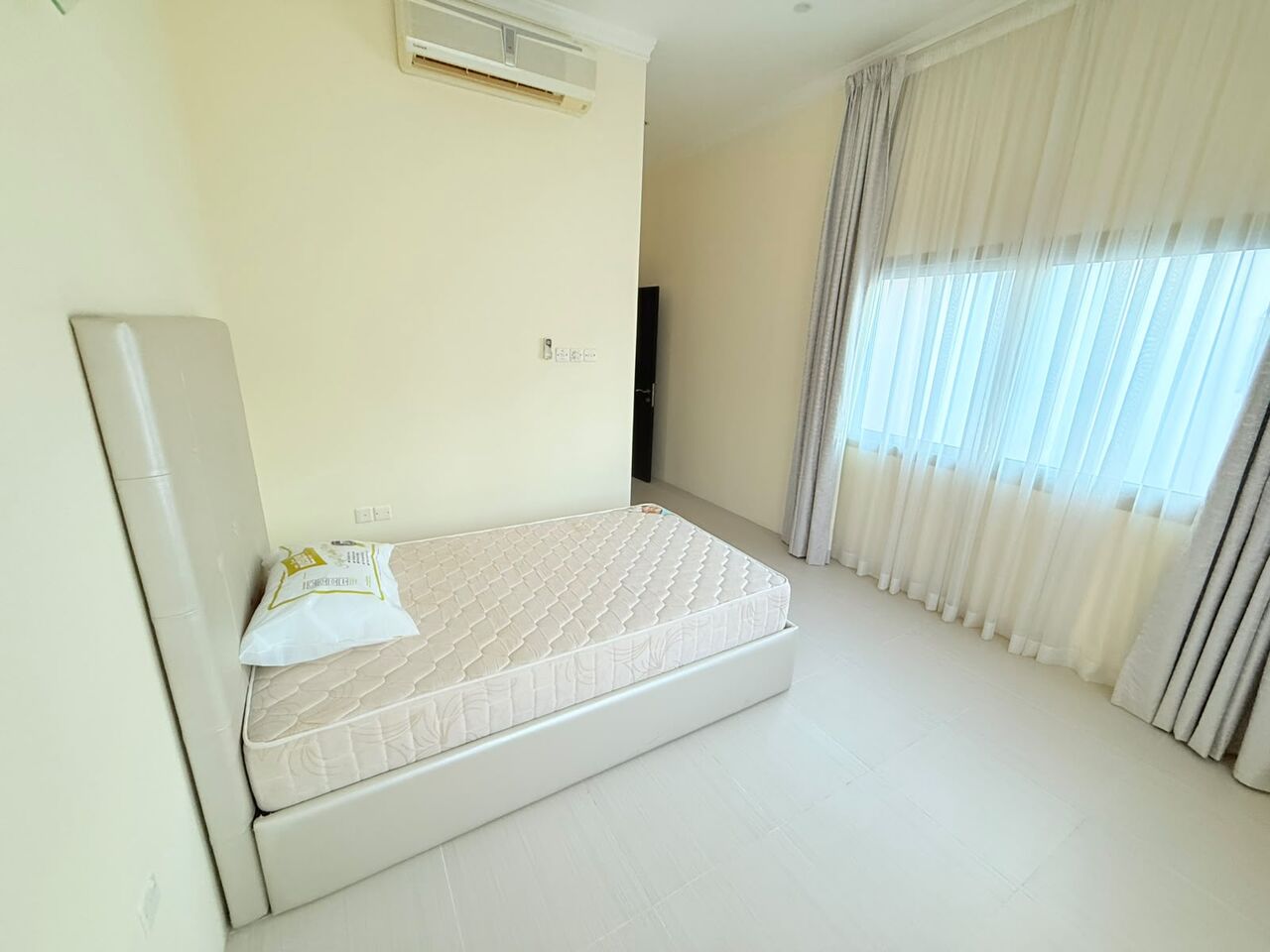 Arad, Villas, BHD 1000,  Furnished,  466 Sq. Meter,  4.5 BEDROOM VILLA FOR RENT