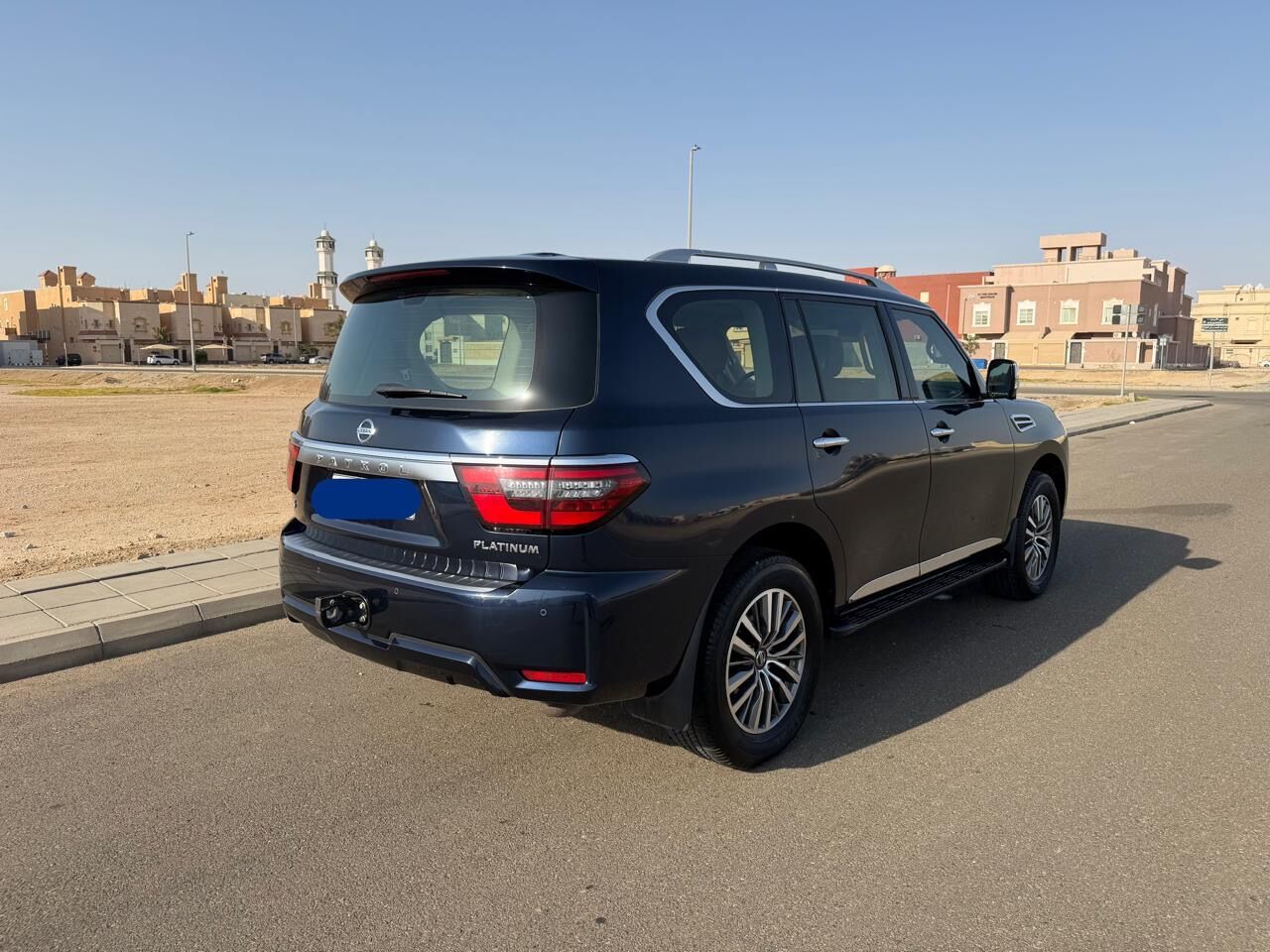 Jeddah, Vehicles, Cars & Trucks , SAR 155000,  Nissan Patrol,  2021,  Automatic,  170000 KM,