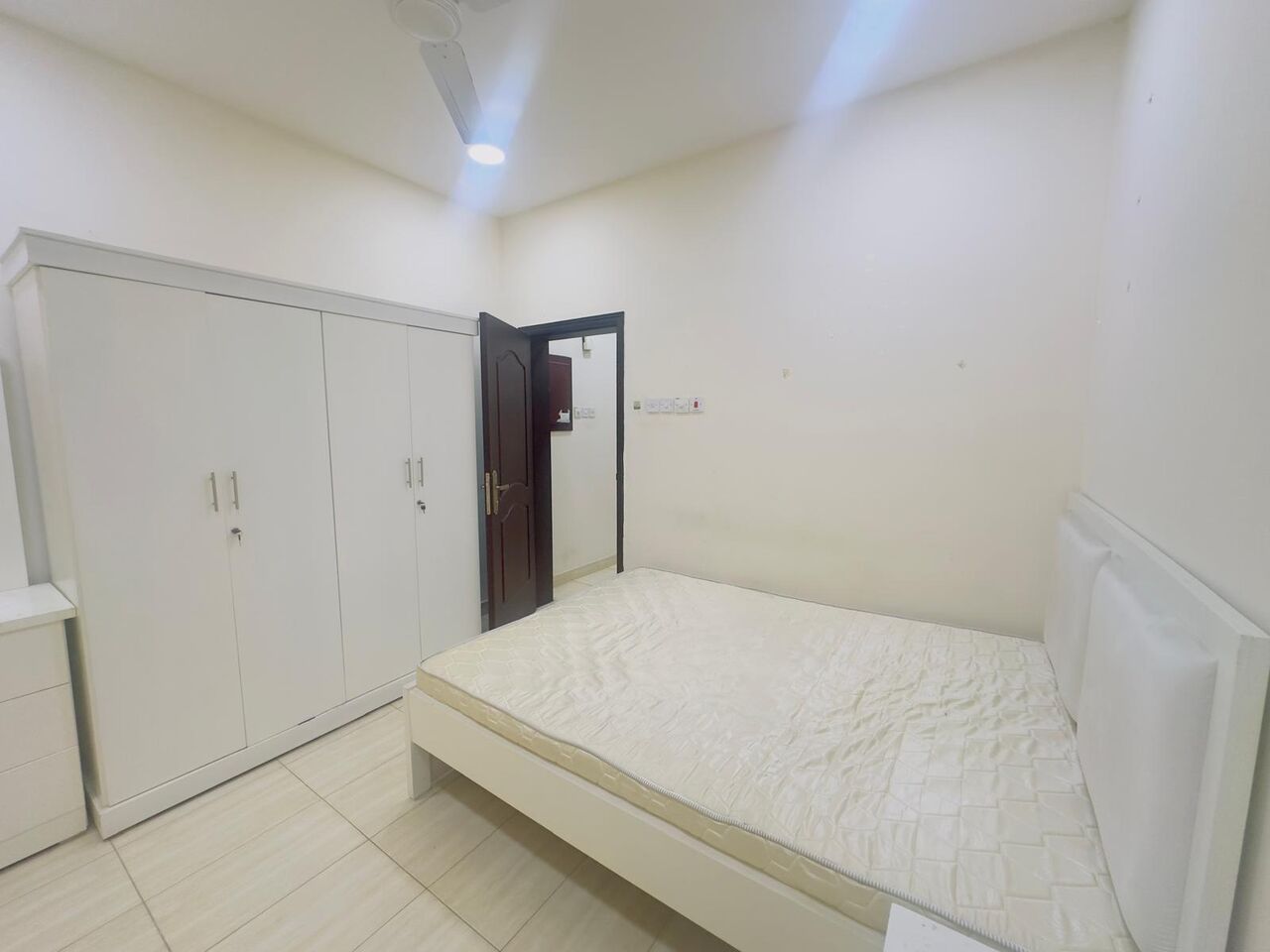 Manama, Apartments, Flats, Houses & Villas, BHD 170/month,  Furnished,  1 BR,  1 Bedroom Fully Funished With Ewa In Gudebiyah