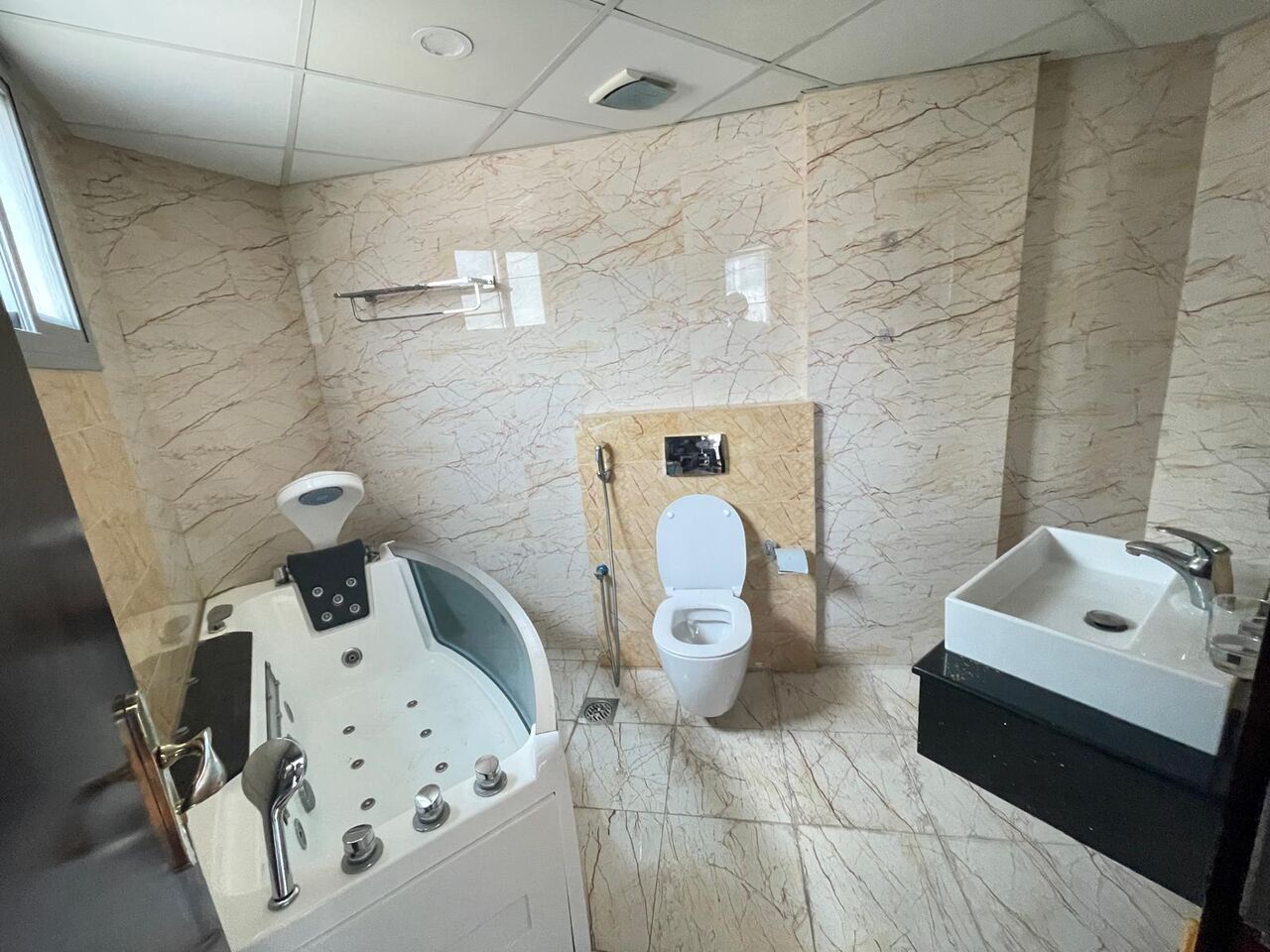 Hidd, Apartments, Flats, Houses & Villas, BHD 330/month,  2 BR,  2 Bedroom Fully Furnished With Ewa In Hidd