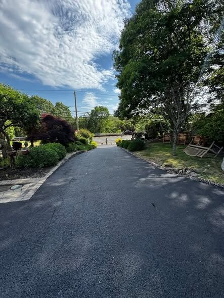 New York, Business, Trusted Asphalt Driveway And Parking Lot Paving Services In Rhode Island