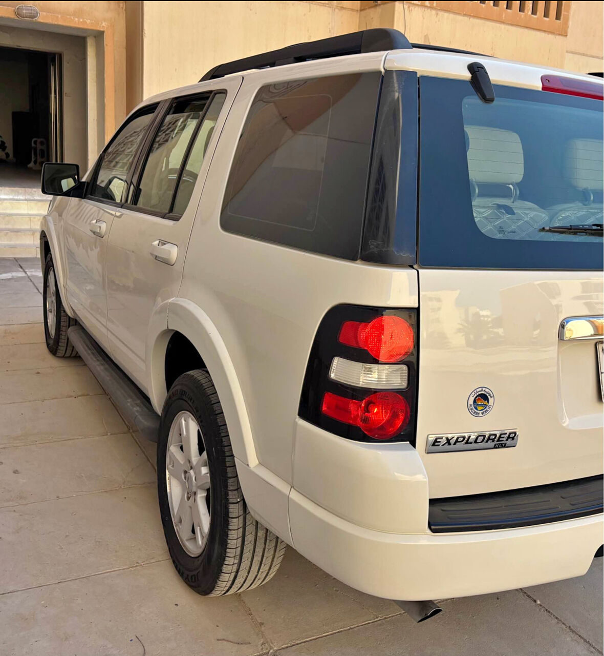 Riyadh, Vehicles, Cars & Trucks , SAR 19500,  Ford Explorer,  2010,  Automatic,  238000 KM,  Urgent Sale