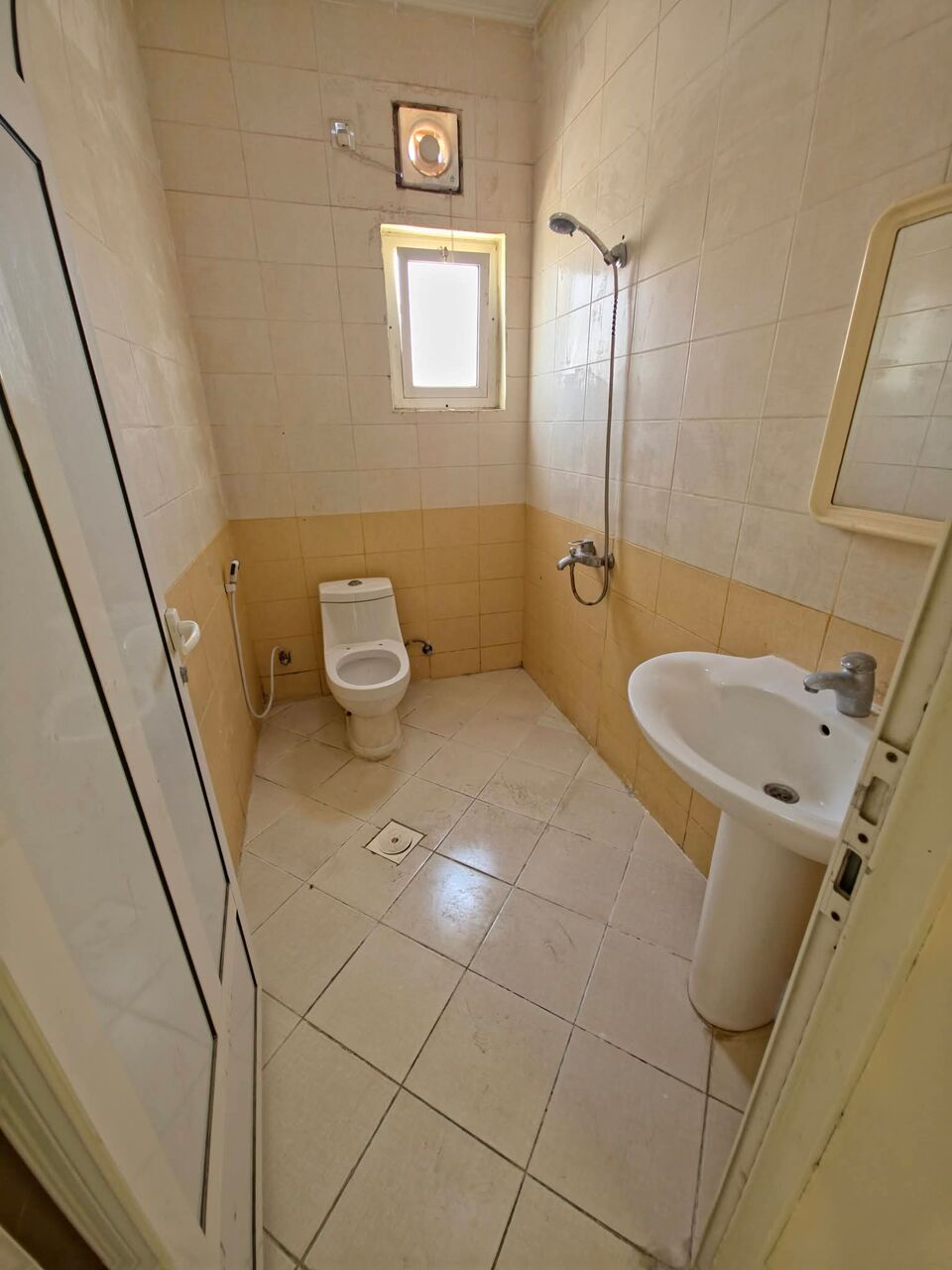 Thuqbah, Apartments, Flats, Houses & Villas, 2 BR,  2BR EXTERNAL FAMILY APARTMENT | SAR 15,500/YEAR | AL KHOBAR