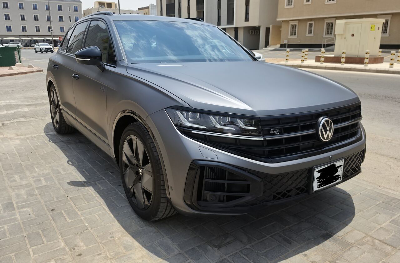 Riyadh, Vehicles, Cars & Trucks , SAR 265000,  2025 VW Touareg,  2025,  Automatic,  8800 KM,   8700KM - Under Warranty And Free Maintenance Until 9, 2030