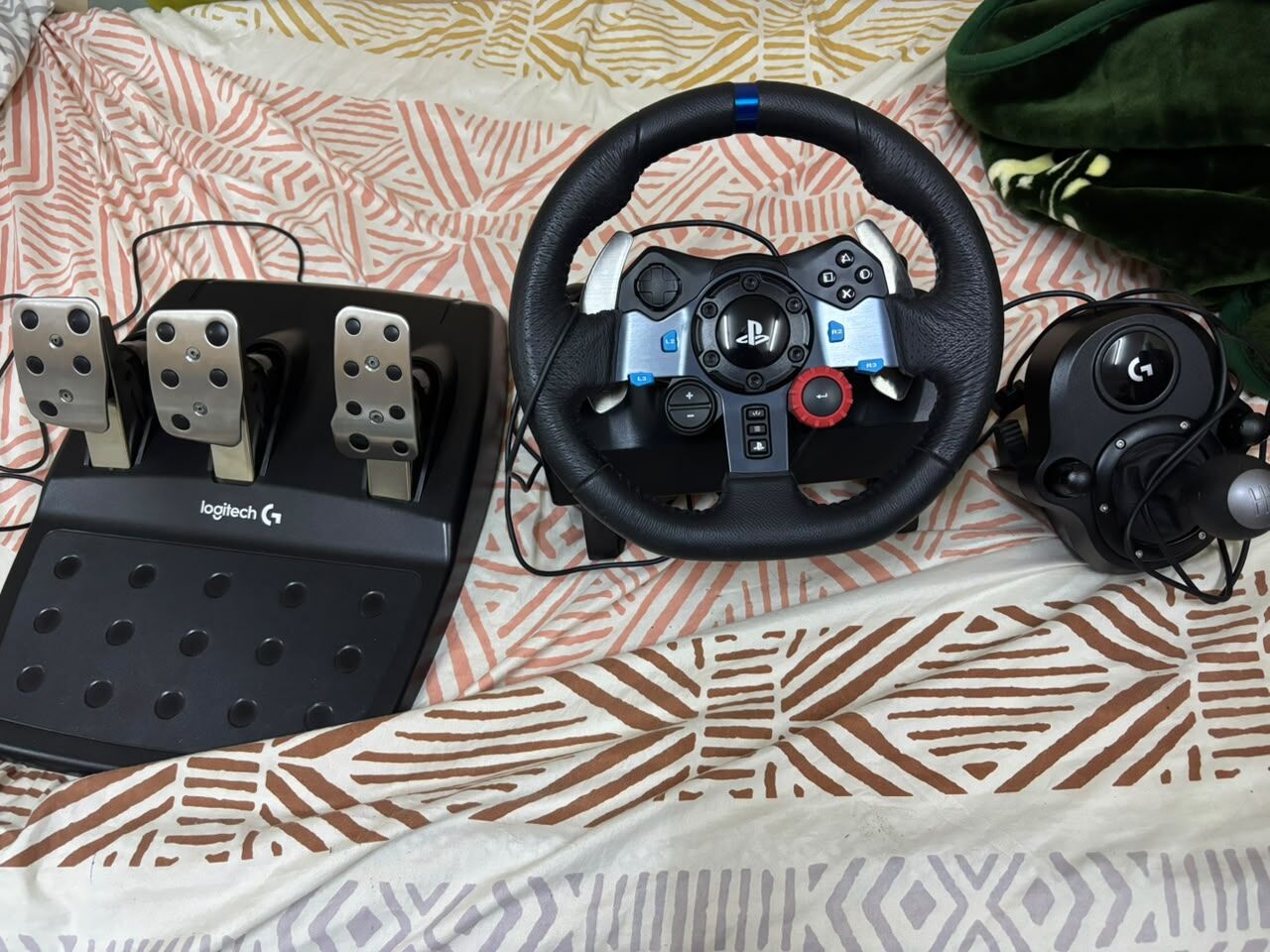 Khobar, Electronics, SAR 700,  Logitech G29 Driving Force Racing Wheel + Pedals | PS5 / PS4 / PC | Excellent Condition