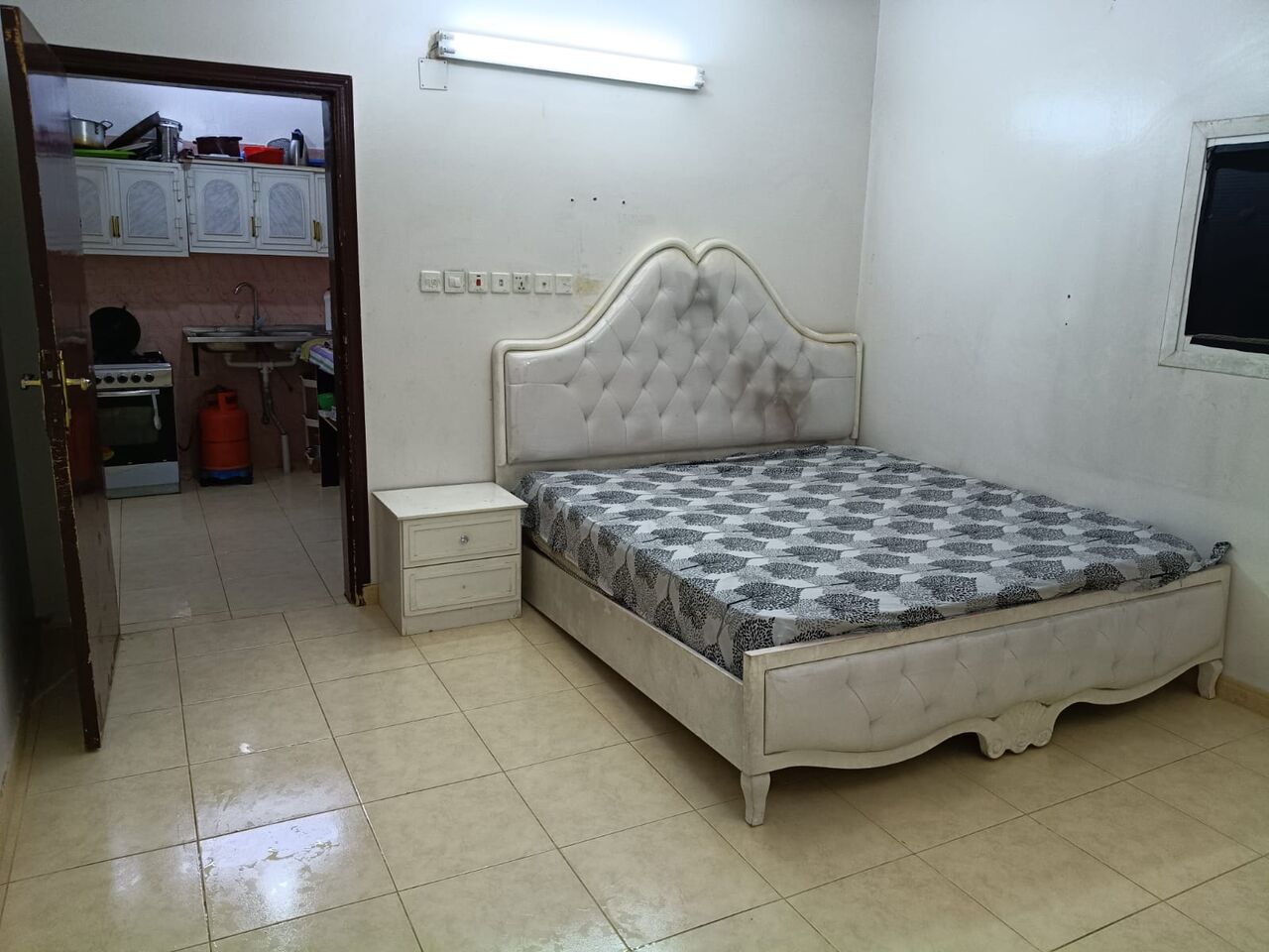 Tuwaiq, Rooms for Rent, SAR 1000/month,  30 Sq. Meter,  FURNISHED ROOM FOR SINGLE EXECUTIVE