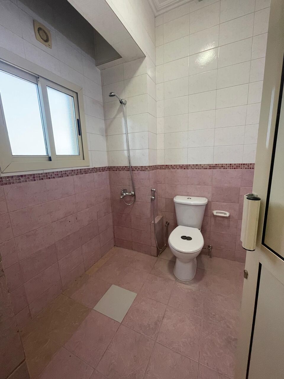 Umm Al Hassam, Apartments, Flats, Houses & Villas, BHD 250/month,  2 BR,  2 Bedroom In Umm Al Hassam With Ewa