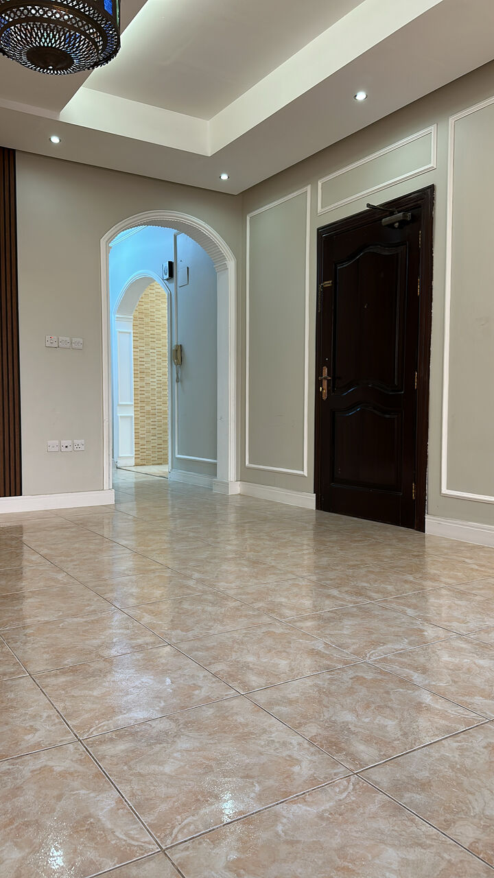 Jeddah, Apartments, Flats, Houses & Villas, SAR 2000/month,  3 BR,  Flat For Smal Family Only Please