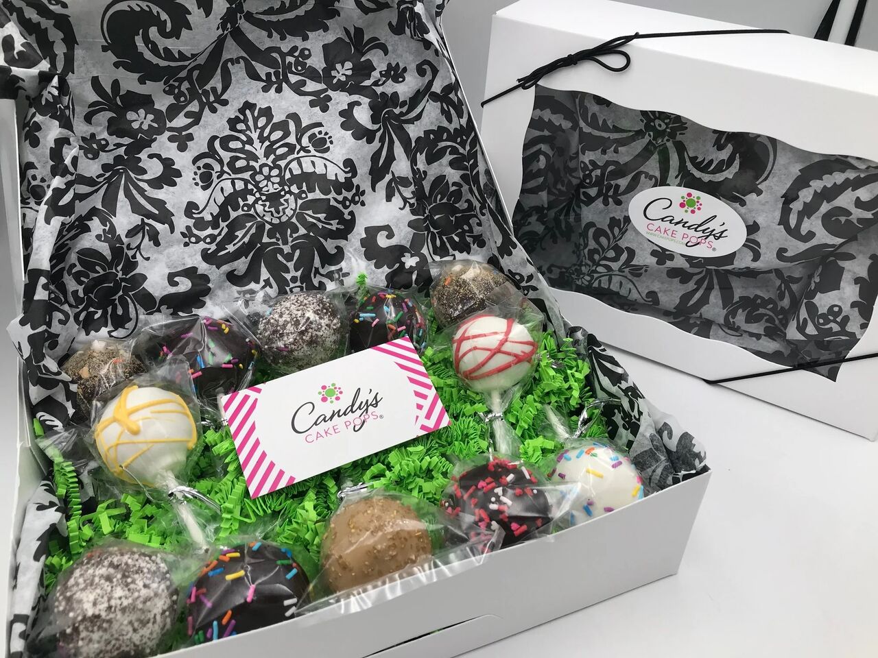 New York, Food, USD 48,  Cake Pop Box Designed With Your Favorite Handmade Flavor Choices