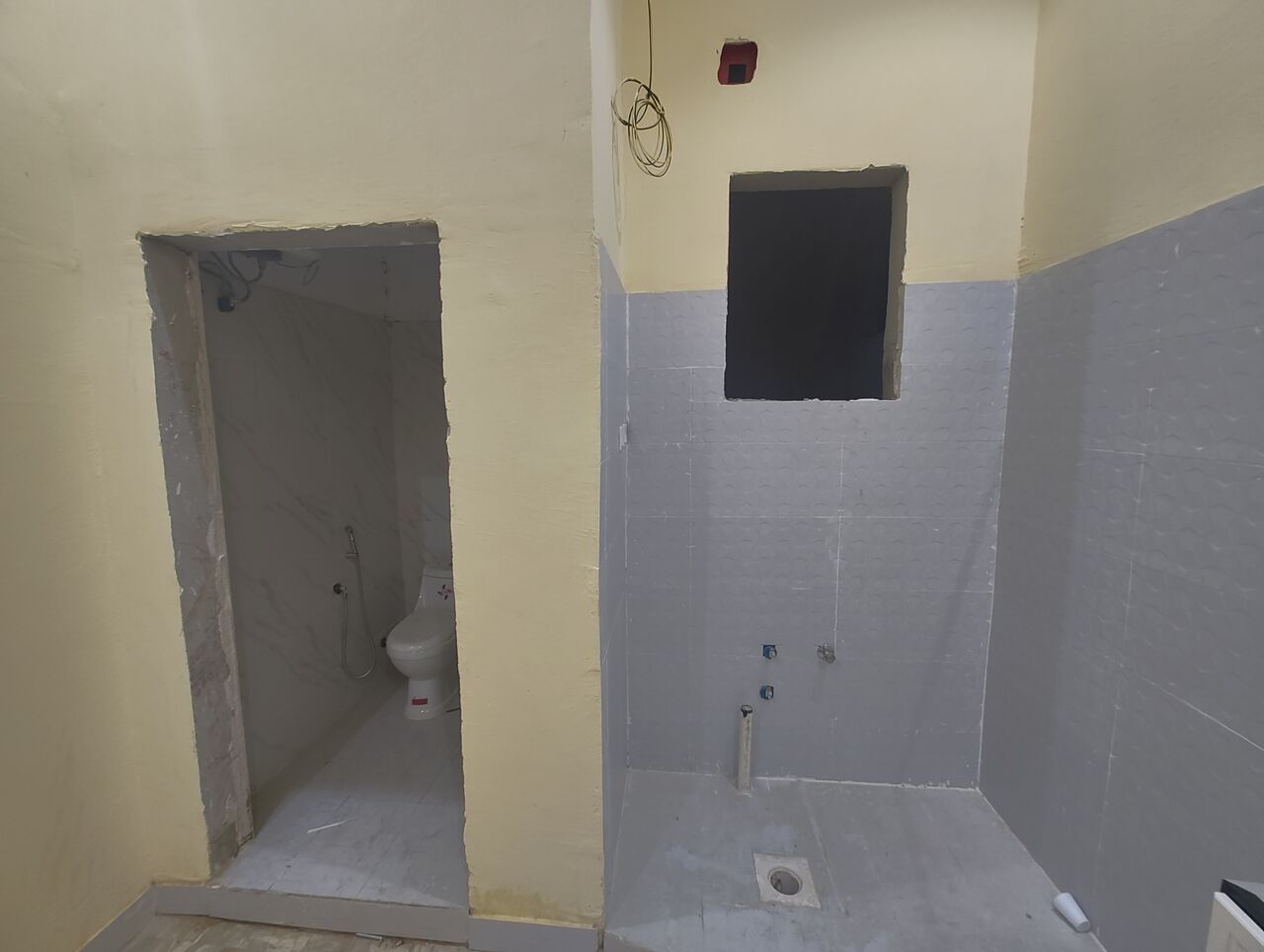 Al Malaz, Apartments, Flats, Houses & Villas, SAR 18000/year,  1 BR,  Studio Apartment Available In Al Malaz Near IISR