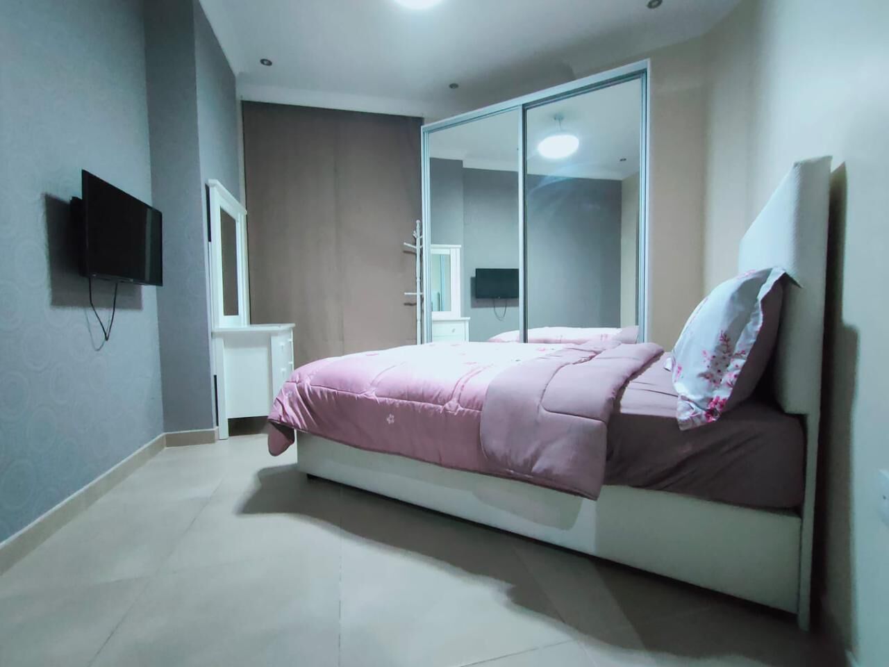 Juffair, Apartments, Flats, Houses & Villas, BHD 350/month,  Furnished,  2 BR,  Apartment For Rent In Juffair | Near Oasis Mall & Grand Mosque