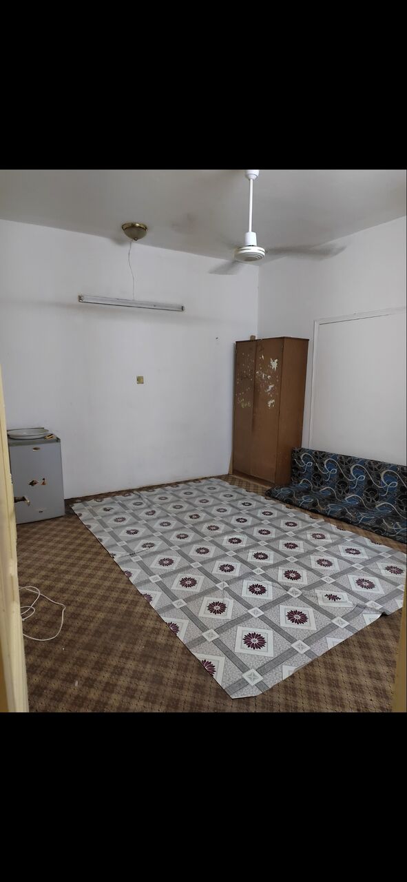Riyadh, Rooms for Rent, SAR 900/month,  Neat & Clean Single Room Available On Family Flate Ground Floor