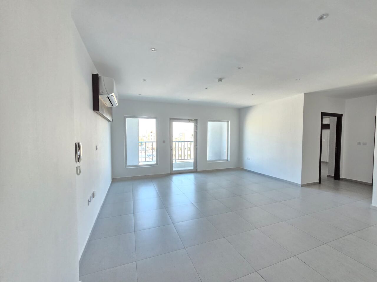 Sanabis, Apartments, Flats, Houses & Villas, BHD 250/month,  2 BR,  Semi-Furnished Apartment For Rent In Sanabis