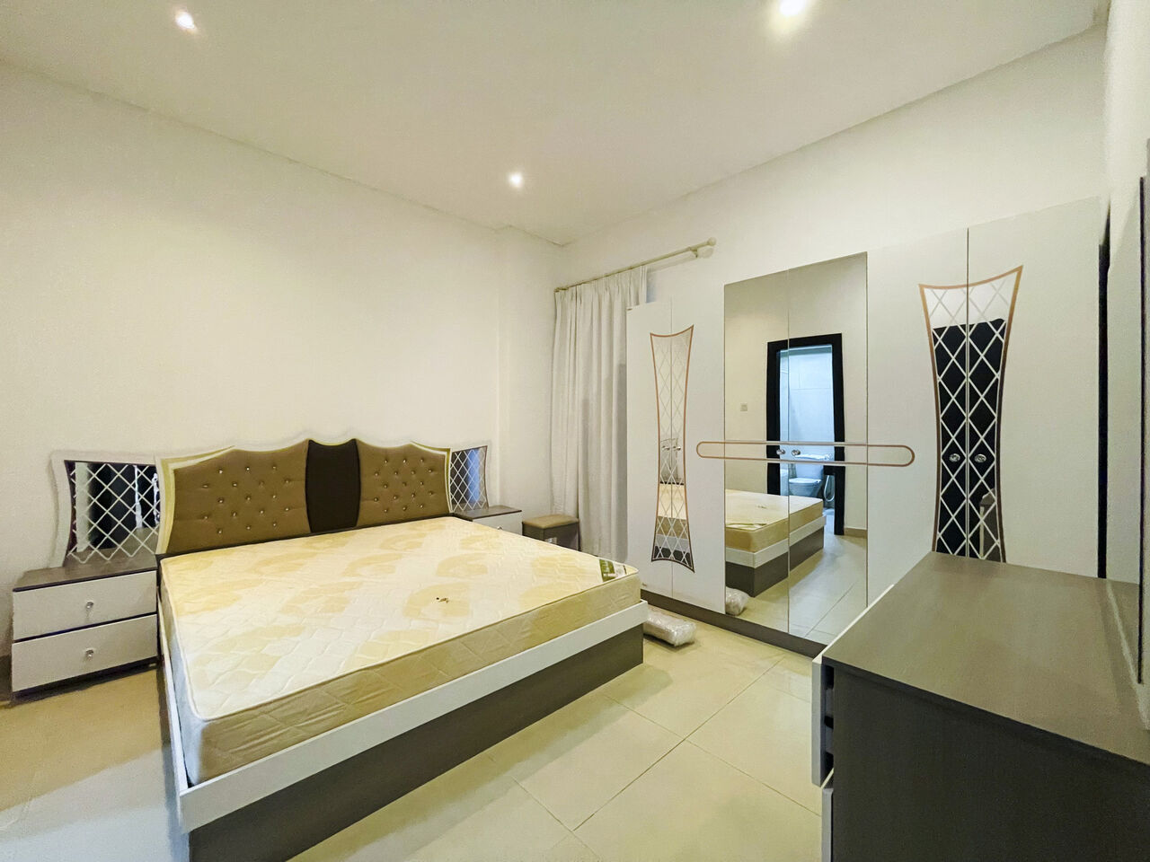 Juffair, Apartments, Flats, Houses & Villas, BHD 250/month,  Furnished,  1 BR,  75 Sq. Meter,  Spacious 1BHK For Rent 250BD Inclusive . Limited Units Available
