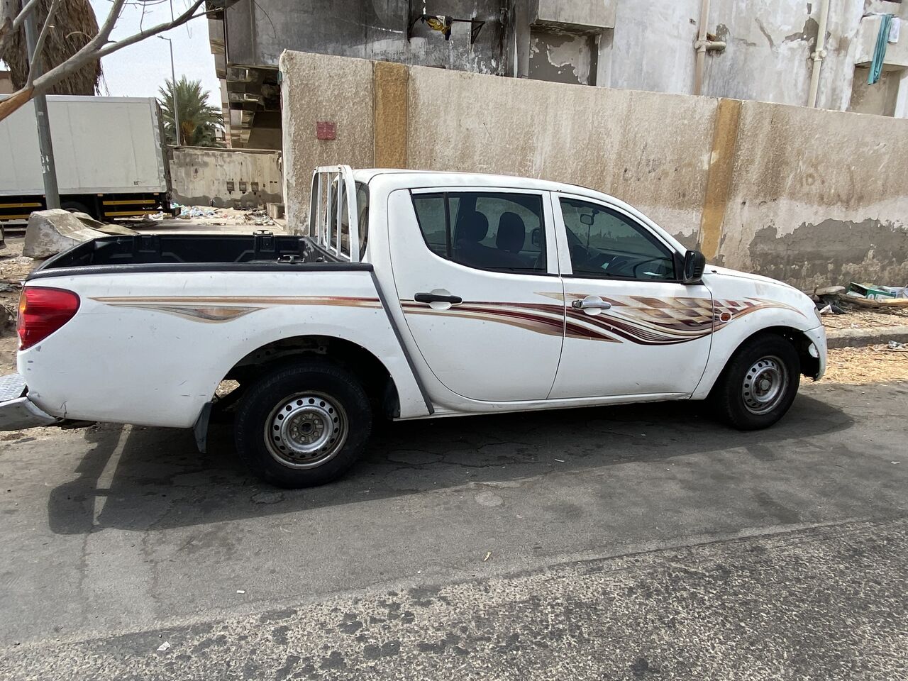 Jeddah, Vehicles, Cars & Trucks , SAR 22500,  Mitsubishi L 200,  2008,  Manual,  570000 KM,  Mitsubishi Pickup