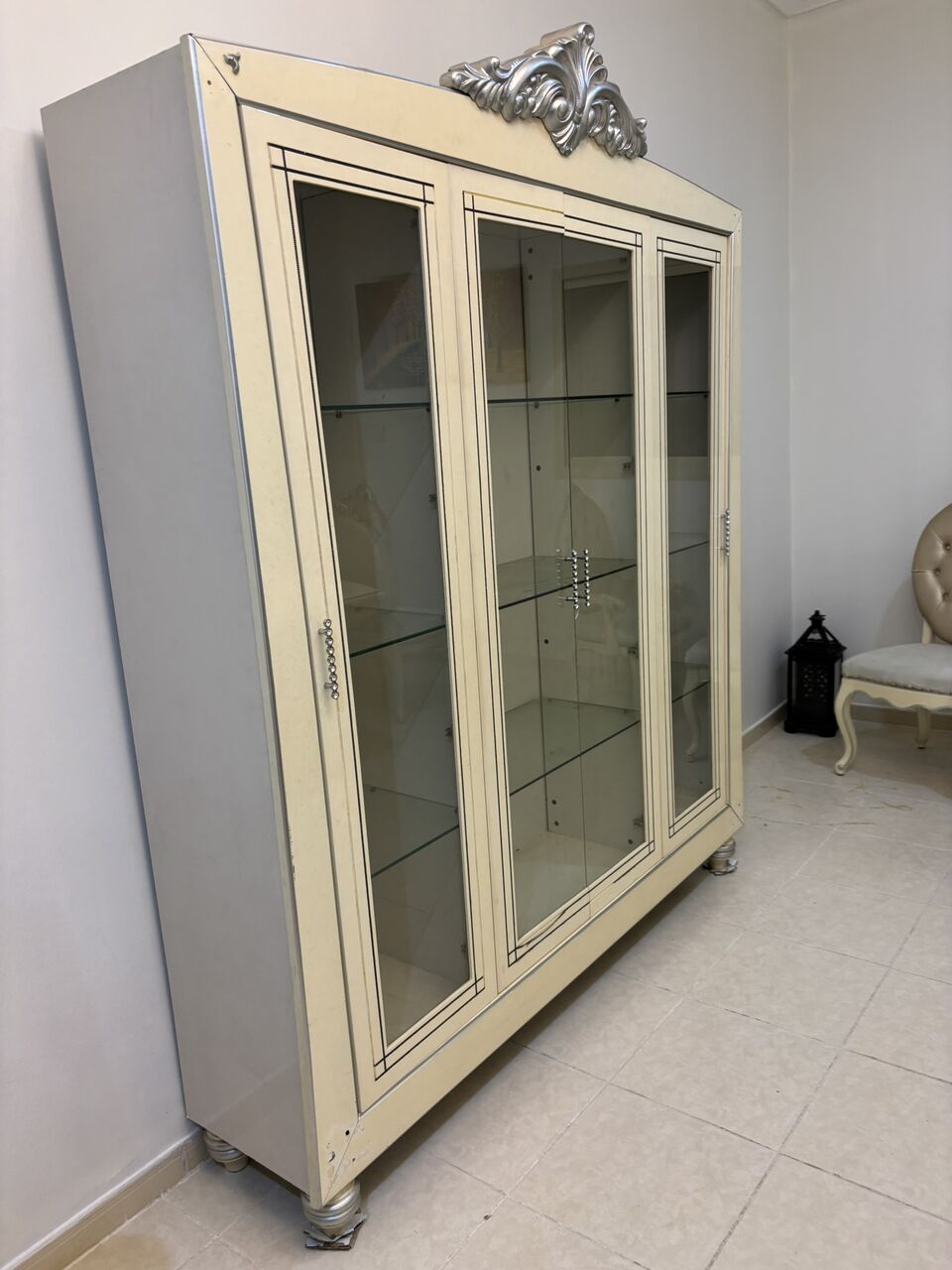 Riyadh, Furniture, SAR 600,  Glass Display Showcase / China Cabinet &ndash; SAR 600