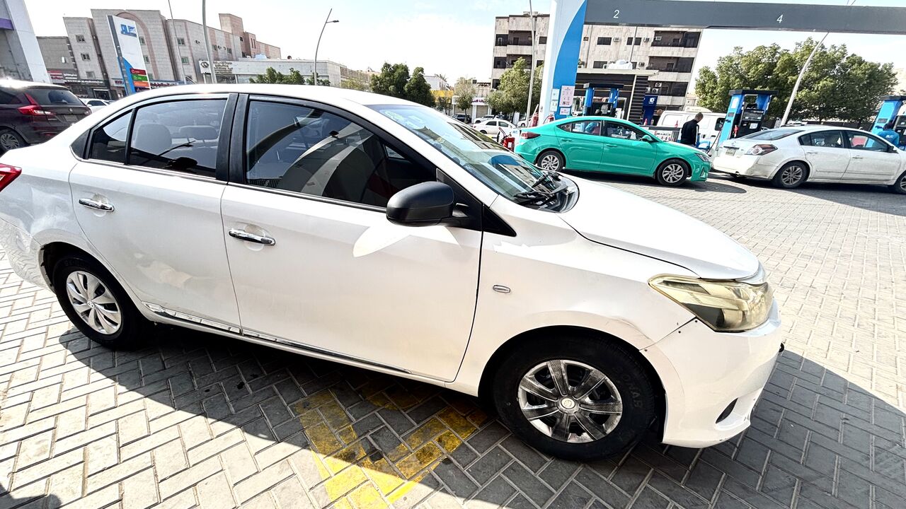 Riyadh, Vehicles, Cars & Trucks , Toyota Yaris,  2016,  Automatic,  157000 KM,  CAR FOR RENT