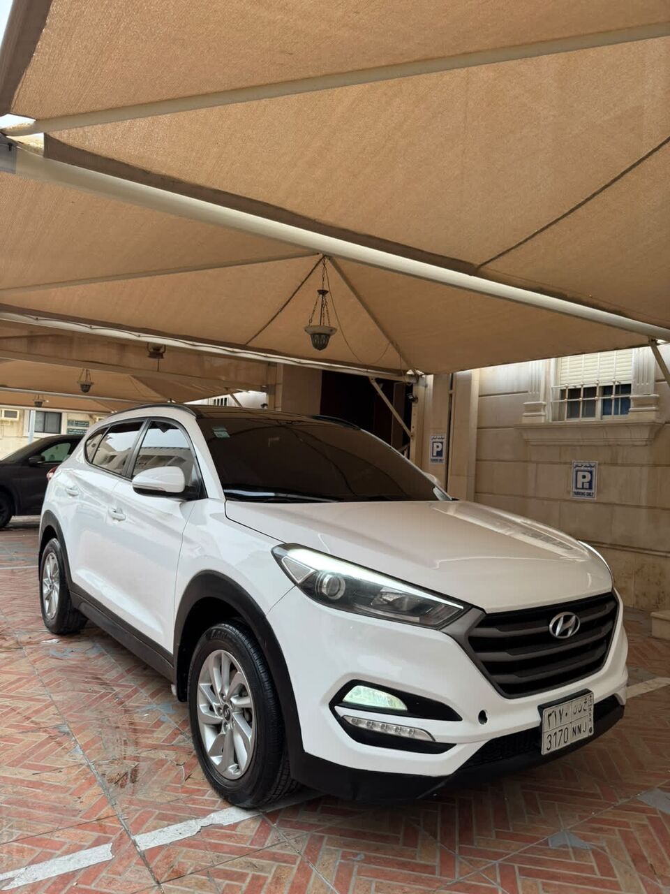 Jeddah, Vehicles, Cars & Trucks , SAR 36000,  Hyundai Tucson,  2016,  Automatic,  230 KM,