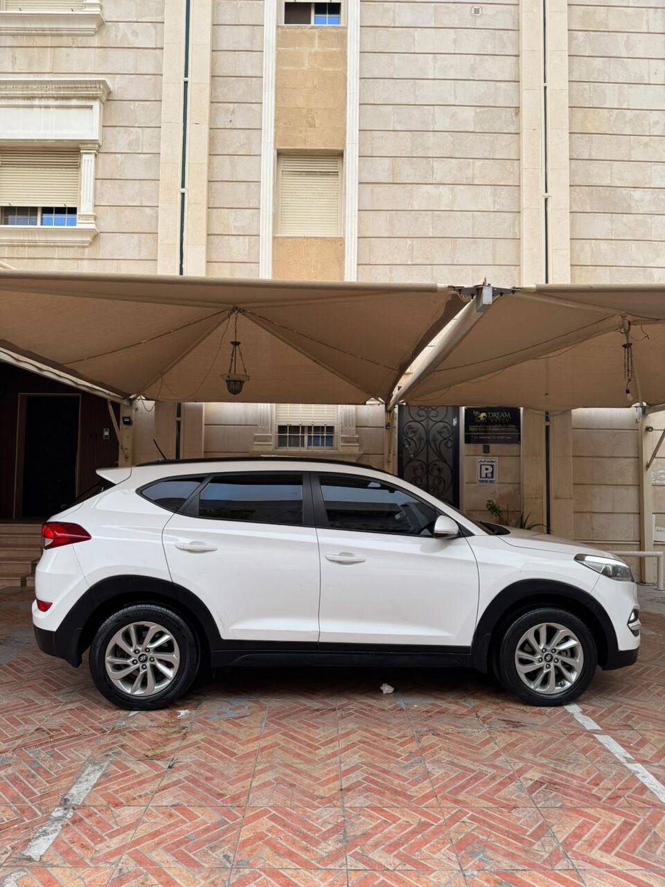 Jeddah, Vehicles, Cars & Trucks , SAR 36000,  Hyundai Tucson,  2016,  Automatic,  230 KM,