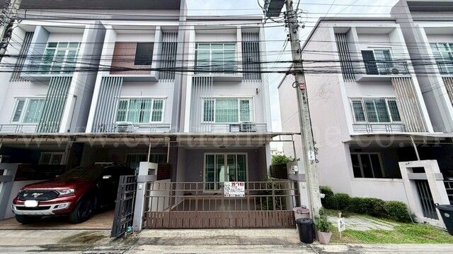 Bangkok, Real Estate For Sale, THB 3800000,  3 BR,  22 Sq. Feet,  Urgent Sale, 3-story Townhome, The Exclusive Khae Rai - Ngamwongwan, Near MRT Sanambinnam.