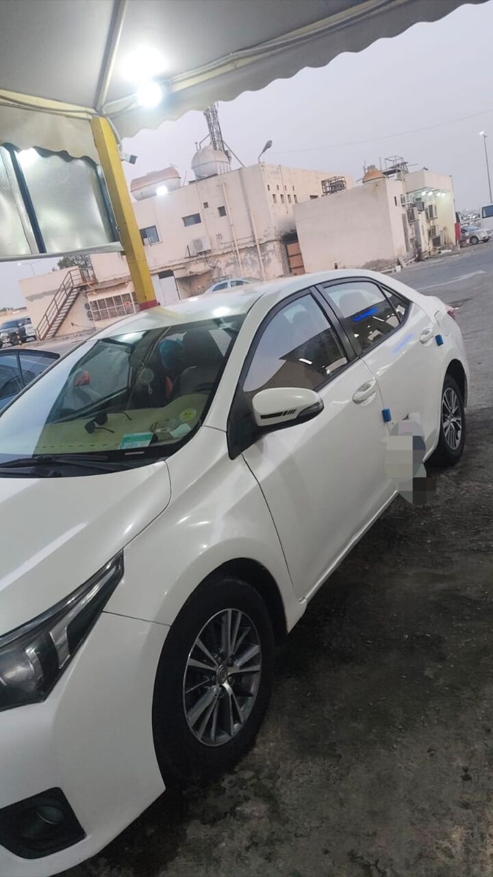 Jubail, Vehicles, Cars & Trucks , SAR 32000,  Toyota Corolla XLE,  2016,  Automatic,  500000 KM,