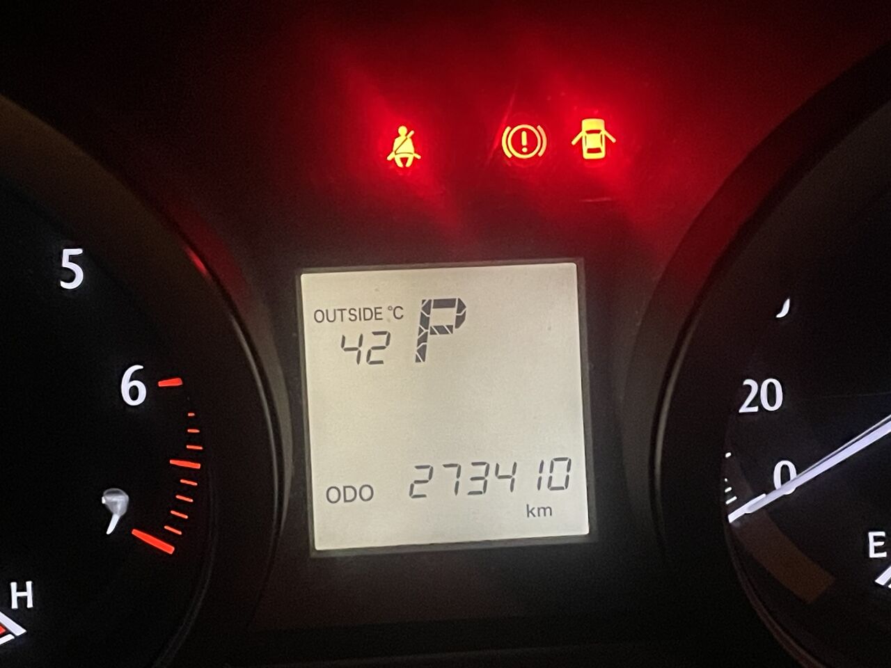 Riyadh, Vehicles, Cars & Trucks , SAR 65,  Toyota Prado XLT,  2012,  Automatic,  273000 KM,  -