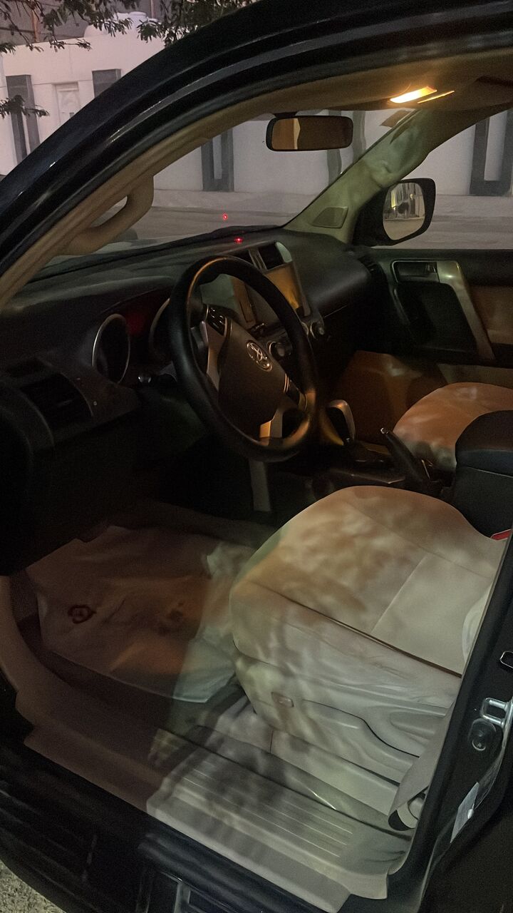 Riyadh, Vehicles, Cars & Trucks , SAR 65,  Toyota Prado XLT,  2012,  Automatic,  273000 KM,  -