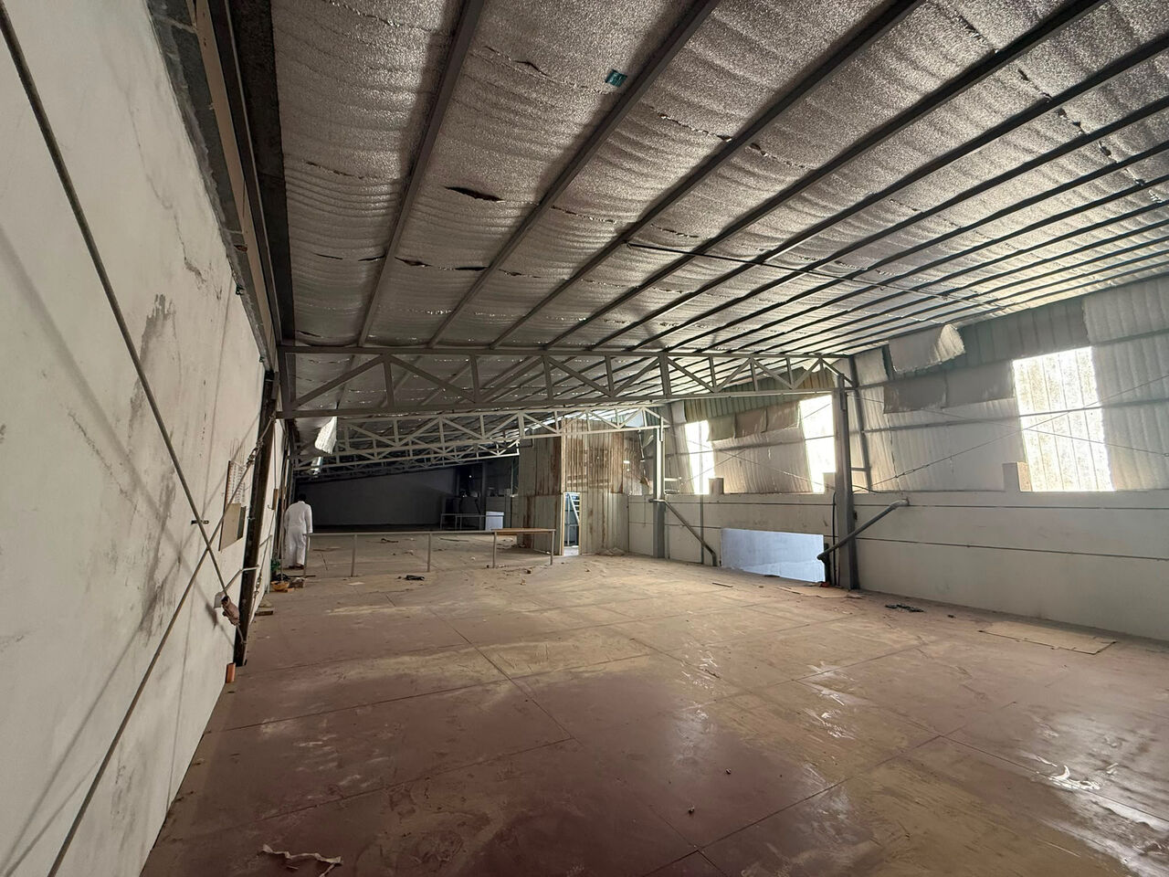 Manama, Warehouses, BHD 1200,  800 Sq. Meter,  FOR RENT &ndash; PRIME COMMERCIAL / INDUSTRIAL UNIT
