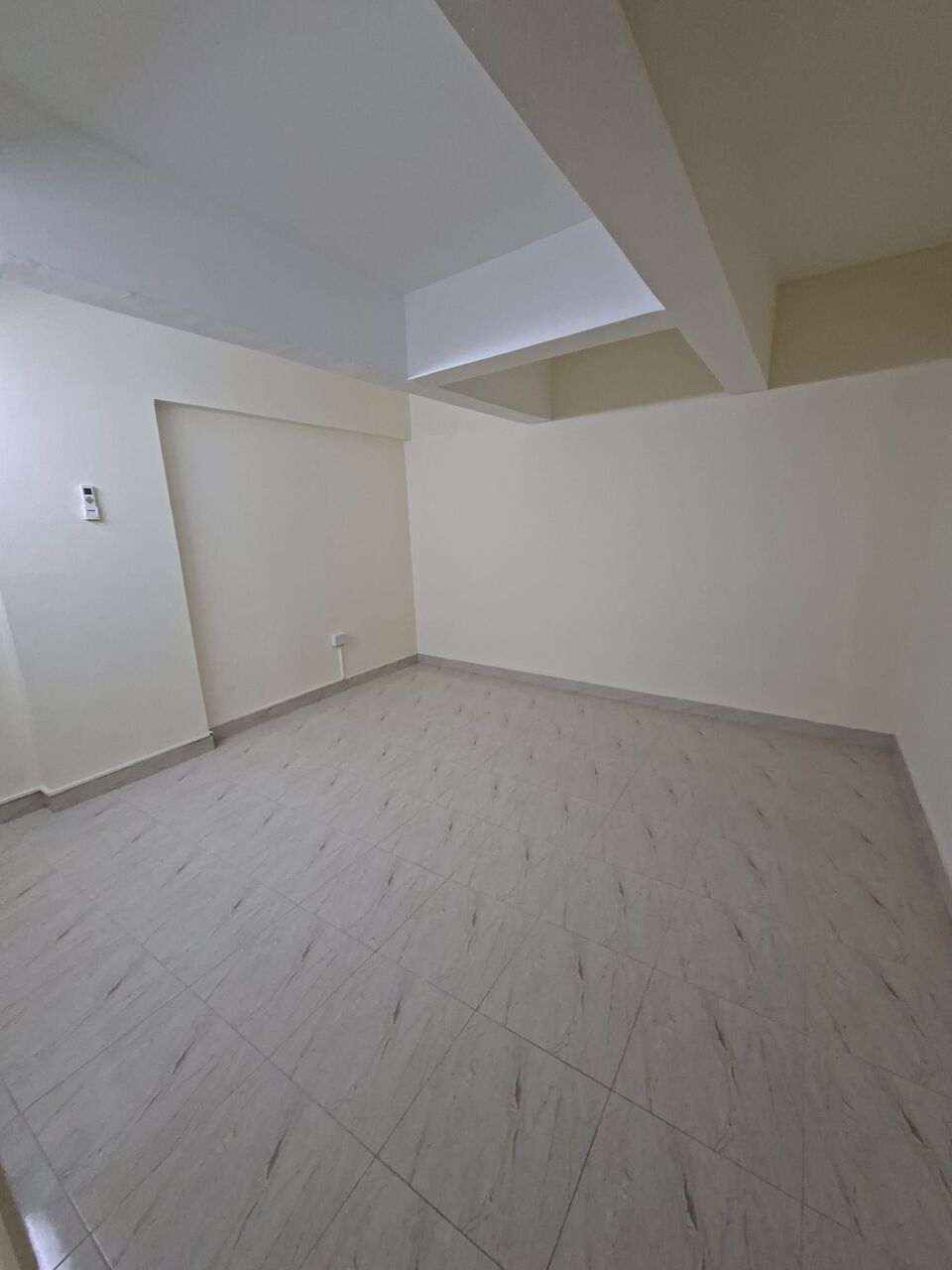 Hoora, Apartments, Flats, Houses & Villas, BHD 130/year,  1 BR,  Studio For Rent In Hoora Semi Furnished With Electricity