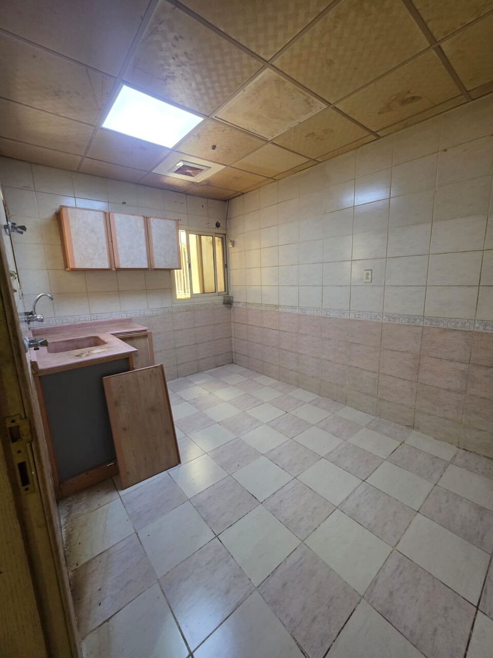 Thuqbah, Apartments, Flats, Houses & Villas, SAR 15500/year,  2 BR,  2bedrooms, A Living Room. ,2 Bathrooms, A Kitchen ,fast Floor,   Elevator Available