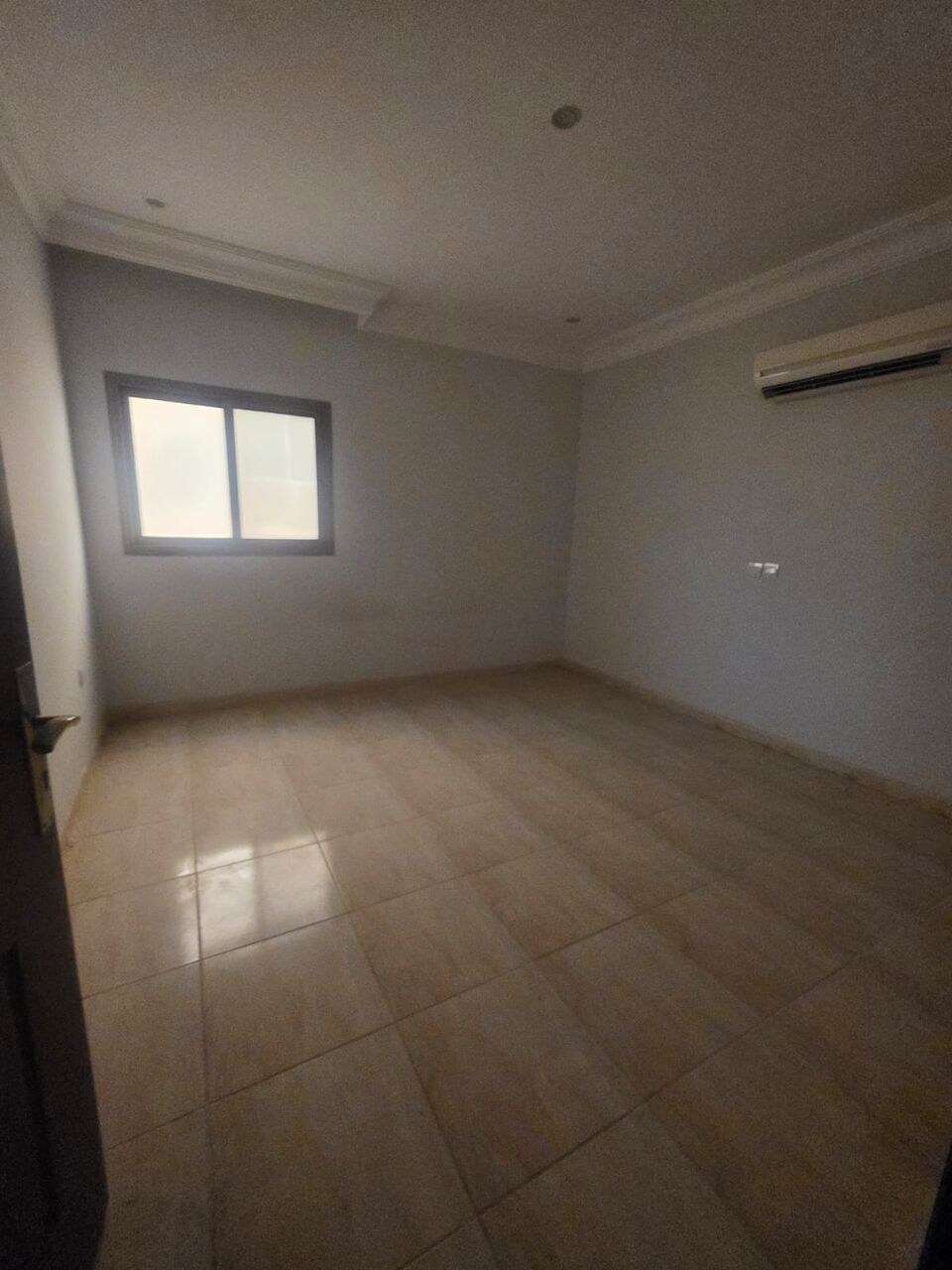 Khobar, Apartments, Flats, Houses & Villas, SAR 28600/year,  3 BR,  Consists Of:- 3 Bedrooms, A Living Room,2 Bathrooms, And A Kitchen,second  Floor,elevator