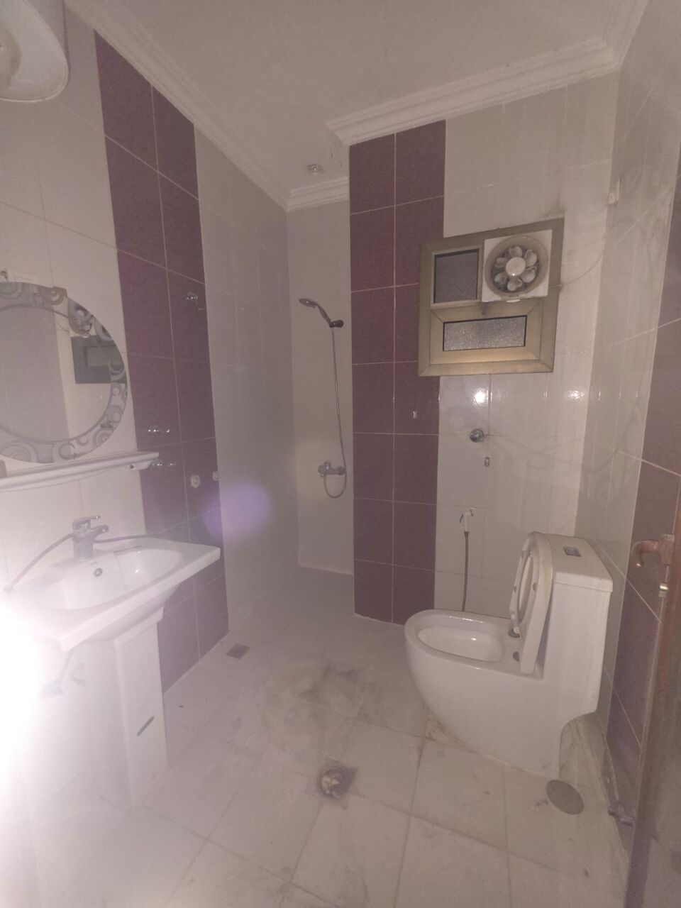 Khobar, Apartments, Flats, Houses & Villas, SAR 28600/year,  3 BR,  Consists Of:- 3 Bedrooms, A Living Room,2 Bathrooms, And A Kitchen,second  Floor,elevator