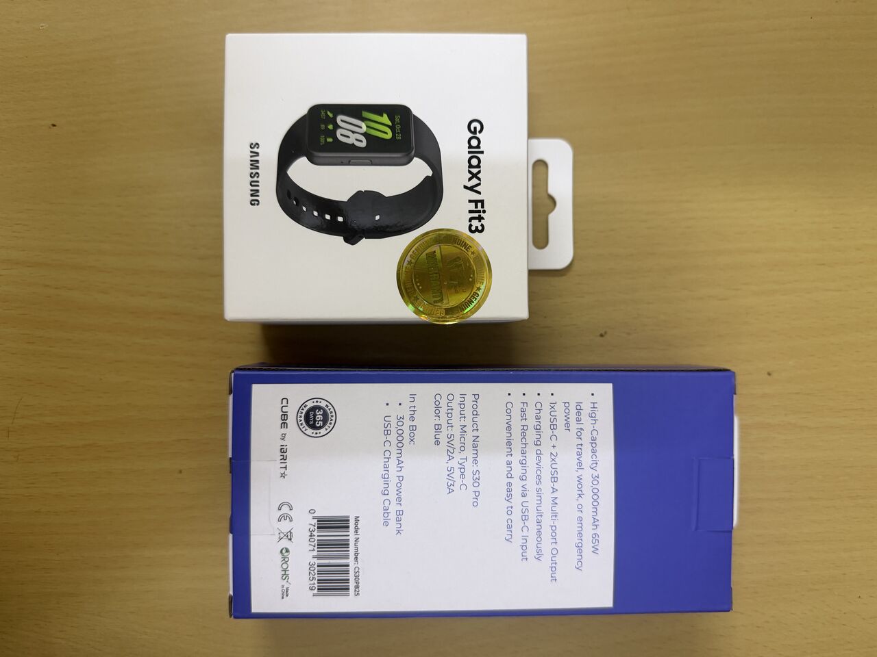 Hoora, Watches, BHD 20,  New Samsung Galaxy Fit3 And Power Bank