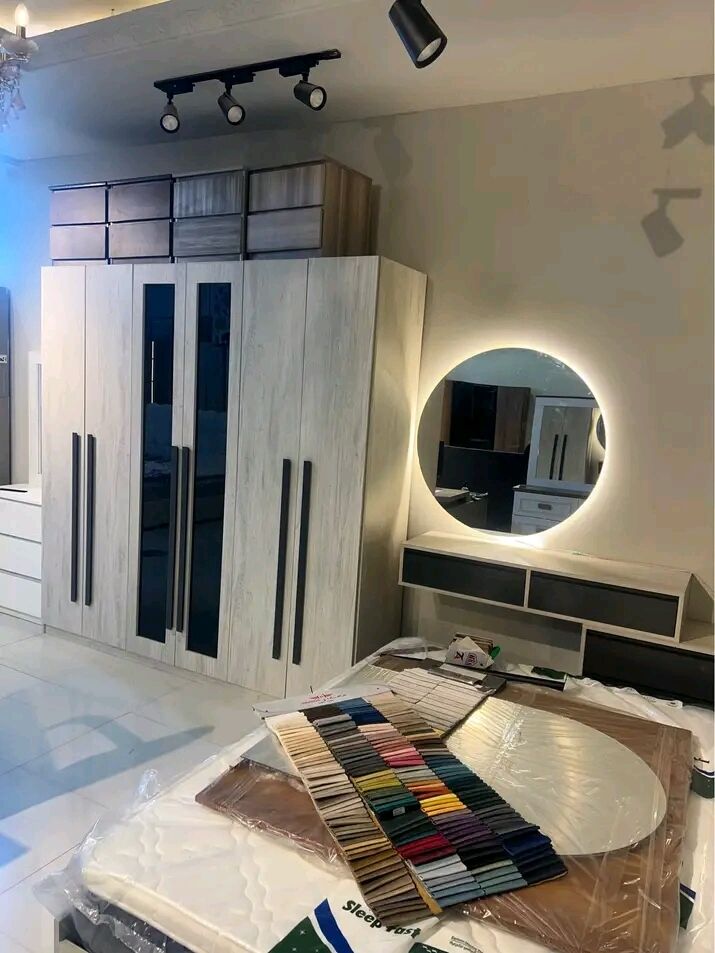 Jeddah, Furniture, SAR 2,  Brand New Wardrobe And Dressing Table Available