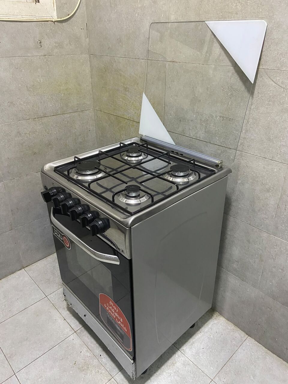 Riyadh, Appliances, SAR 800,  Used Appliances - Fridge And Cooking Range For Sale