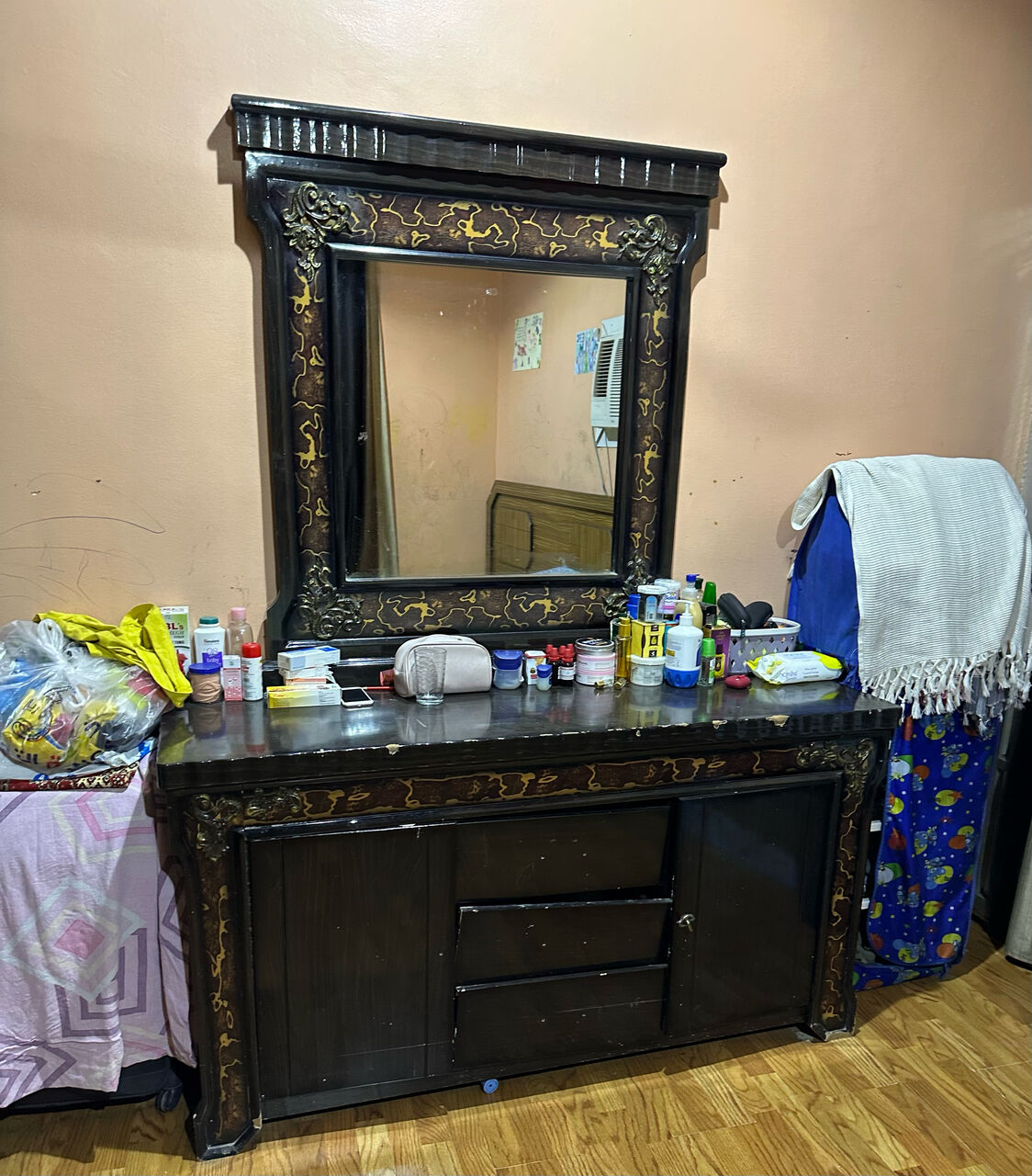 Hara, Furniture, Selling All Items Free, Free, Free