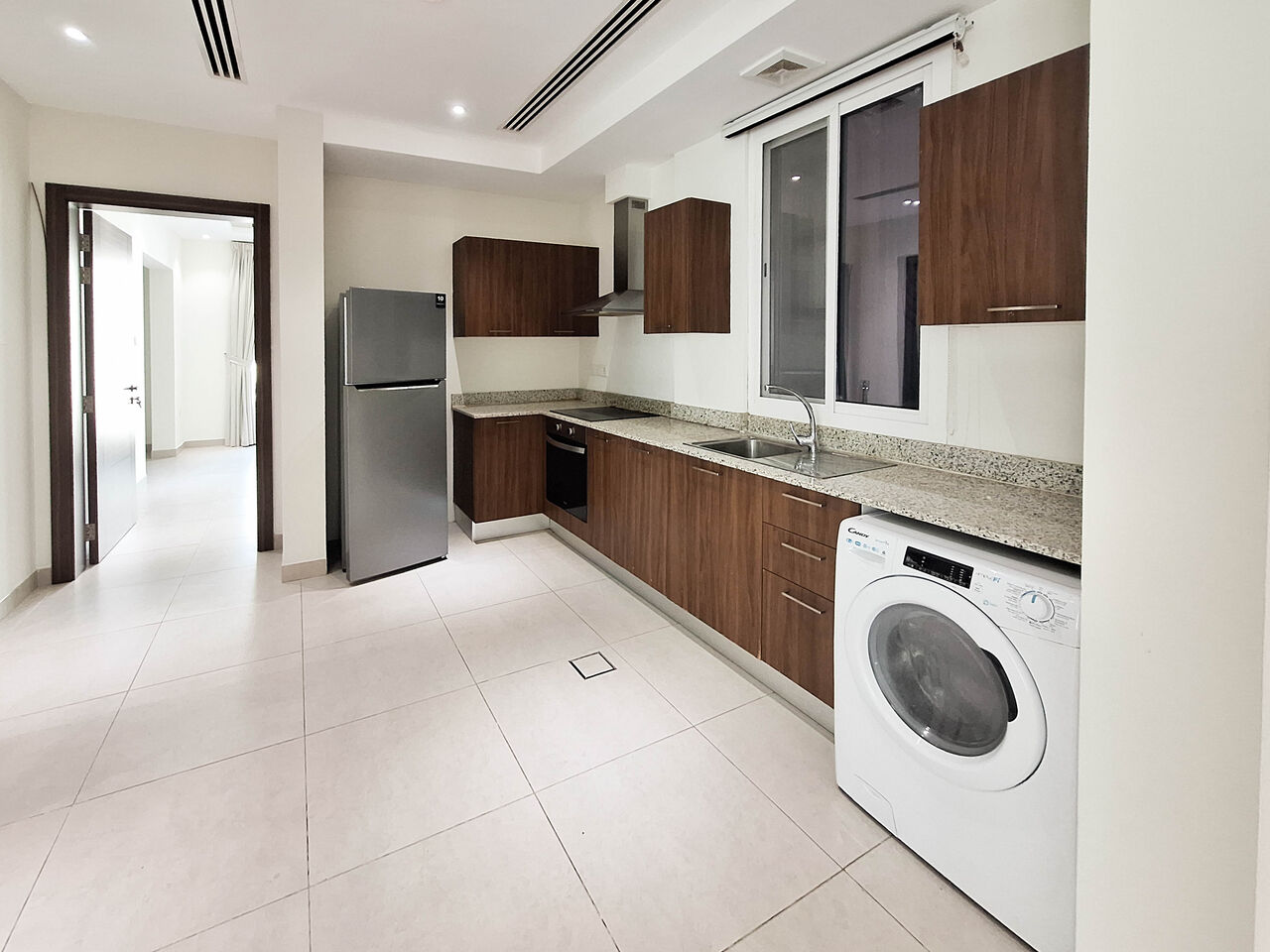 Burhama, Apartments, Flats, Houses & Villas, BHD 290/month,  2 BR,  For Rent A Semi-furnished Apartment In Alburhama Area Close To Al Dana Mall Including EWA