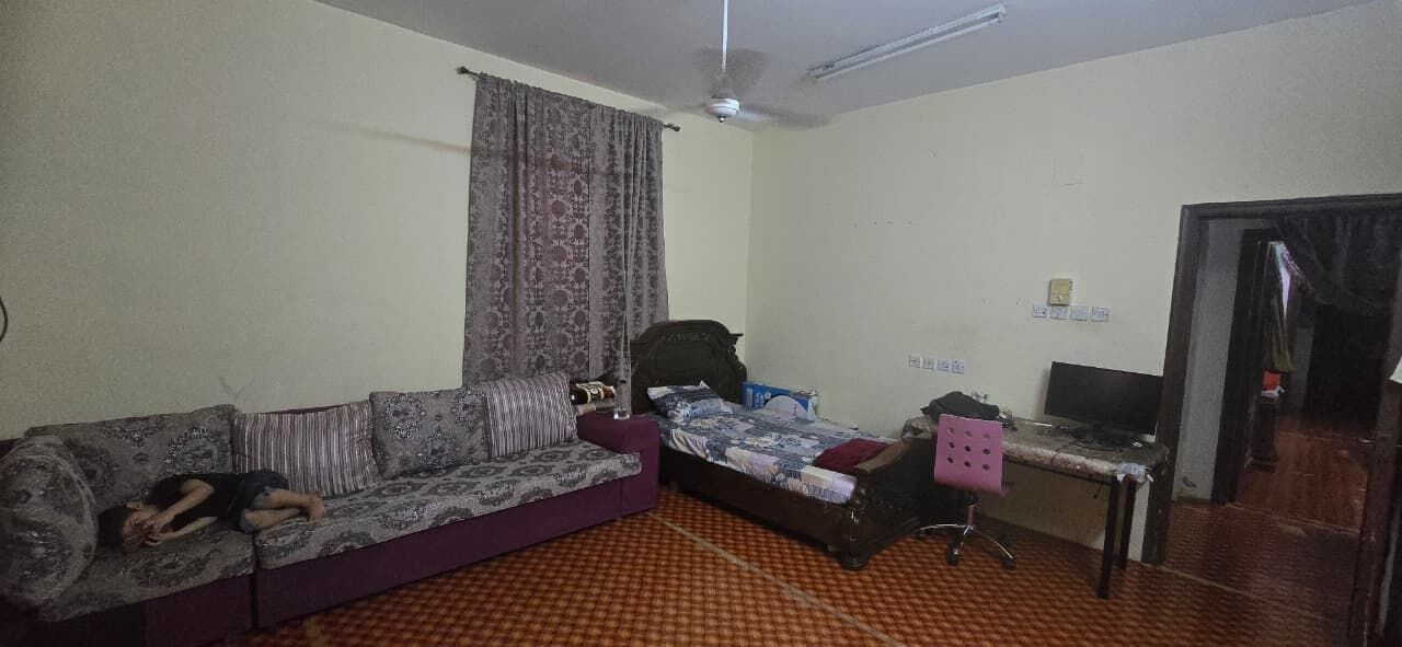Riyadh, Rooms for Rent, SAR 1100/month,  SAR 1100/month, 1 Big Room With Bath Room Neat & Clean Available For Bachelor In A Family