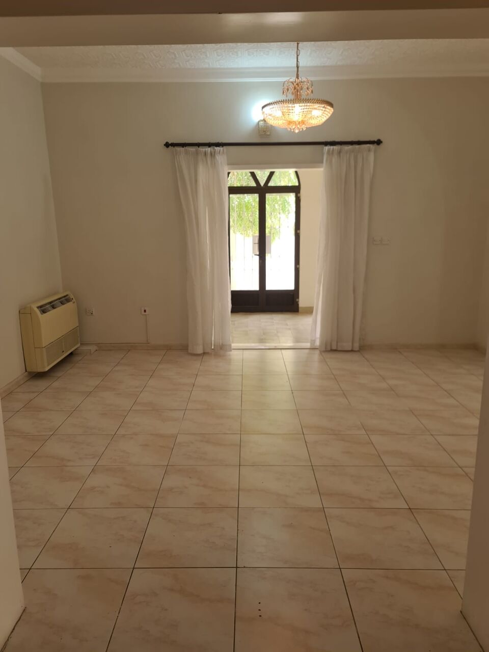 East Riffa, Villas, BHD 580,  A Fully Air-conditioned Villa For Rent In Riffa Buquwara