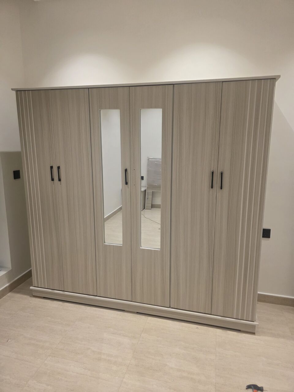 Al Malqa, Furniture, SAR 111,  New Bedroom Set Sale Online Home Devlree