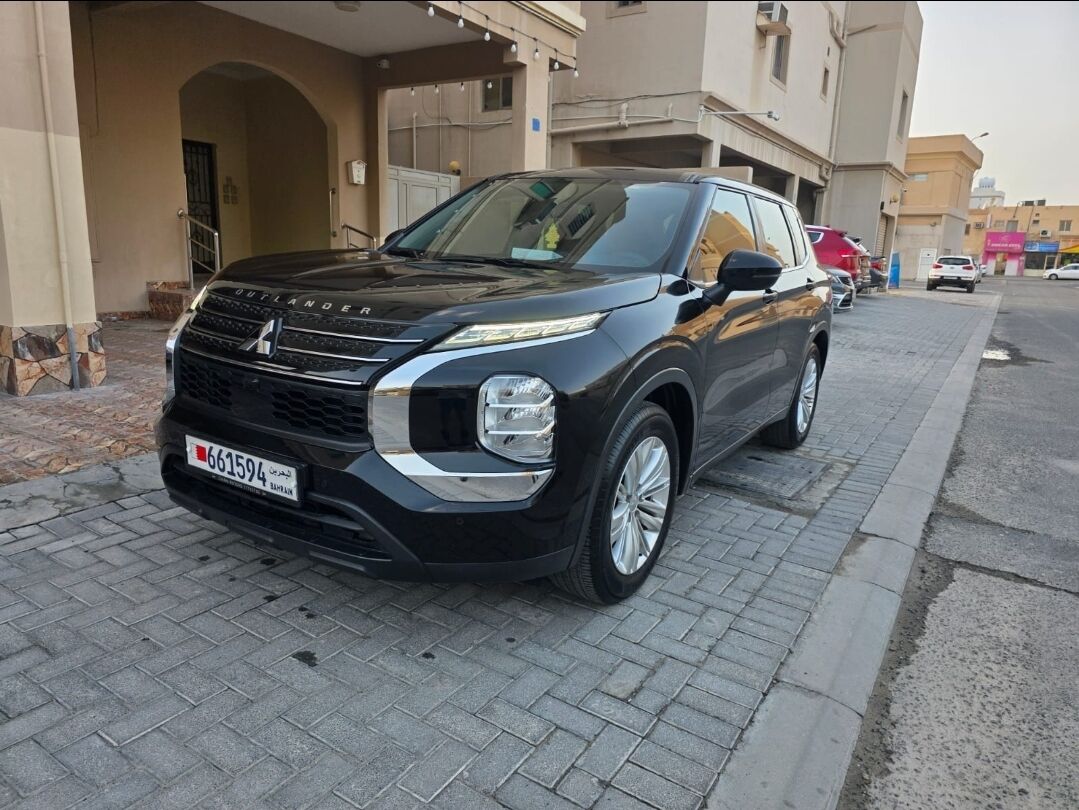 Hamad Town, Vehicles, Cars & Trucks , BHD 7000,  Outlander 2023,  2023,  Automatic,  23 KM,