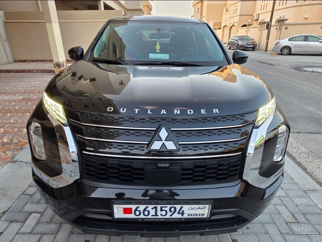 Hamad Town, Vehicles, Cars & Trucks , BHD 7000,  Outlander 2023,  2023,  Automatic,  23 KM,