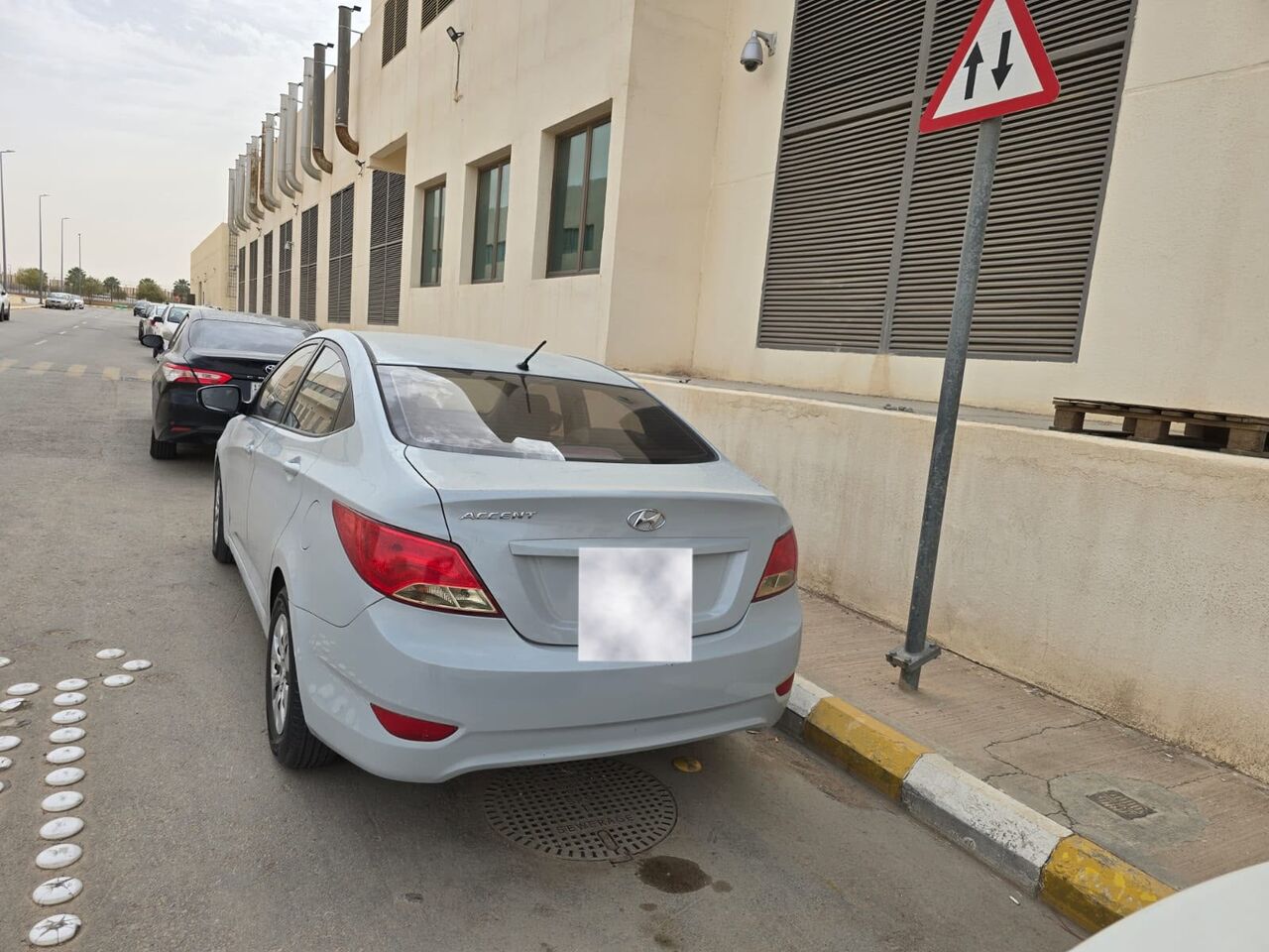 Riyadh, Vehicles, Cars & Trucks , SAR 21000,  2016 Hyundai Accent Sale For SR.21000,  2016,  Automatic,  200500 KM,  HYUNDAI ACCENT  Model  Transmission Sale For SR.21000 Fixed Price