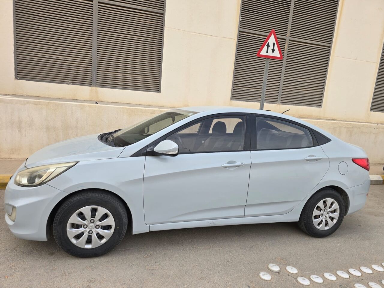Riyadh, Vehicles, Cars & Trucks , SAR 21000,  2016 Hyundai Accent Sale For SR.21000,  2016,  Automatic,  200500 KM,  HYUNDAI ACCENT  Model  Transmission Sale For SR.21000 Fixed Price